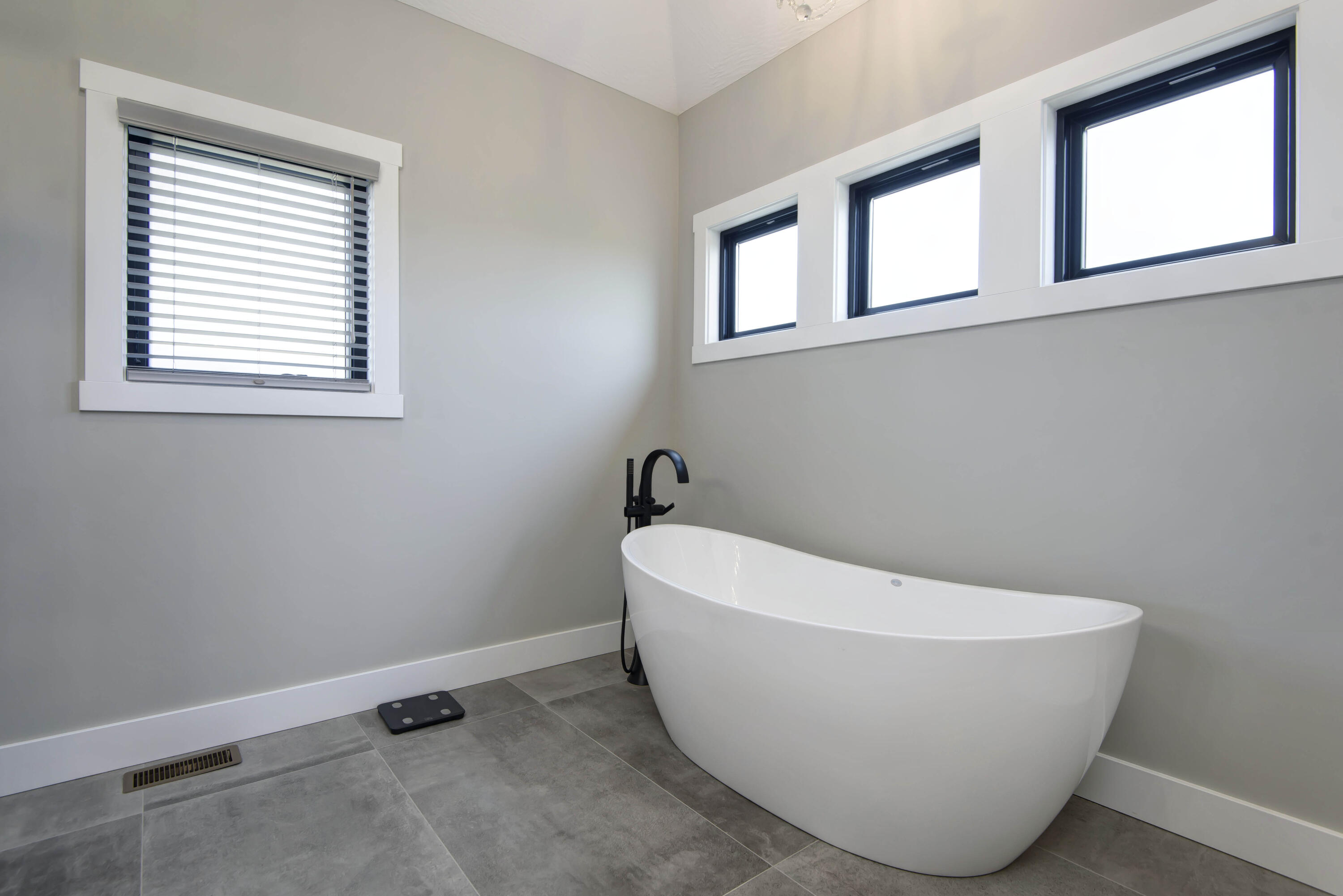 Daybrake Ridge Estates - Residential