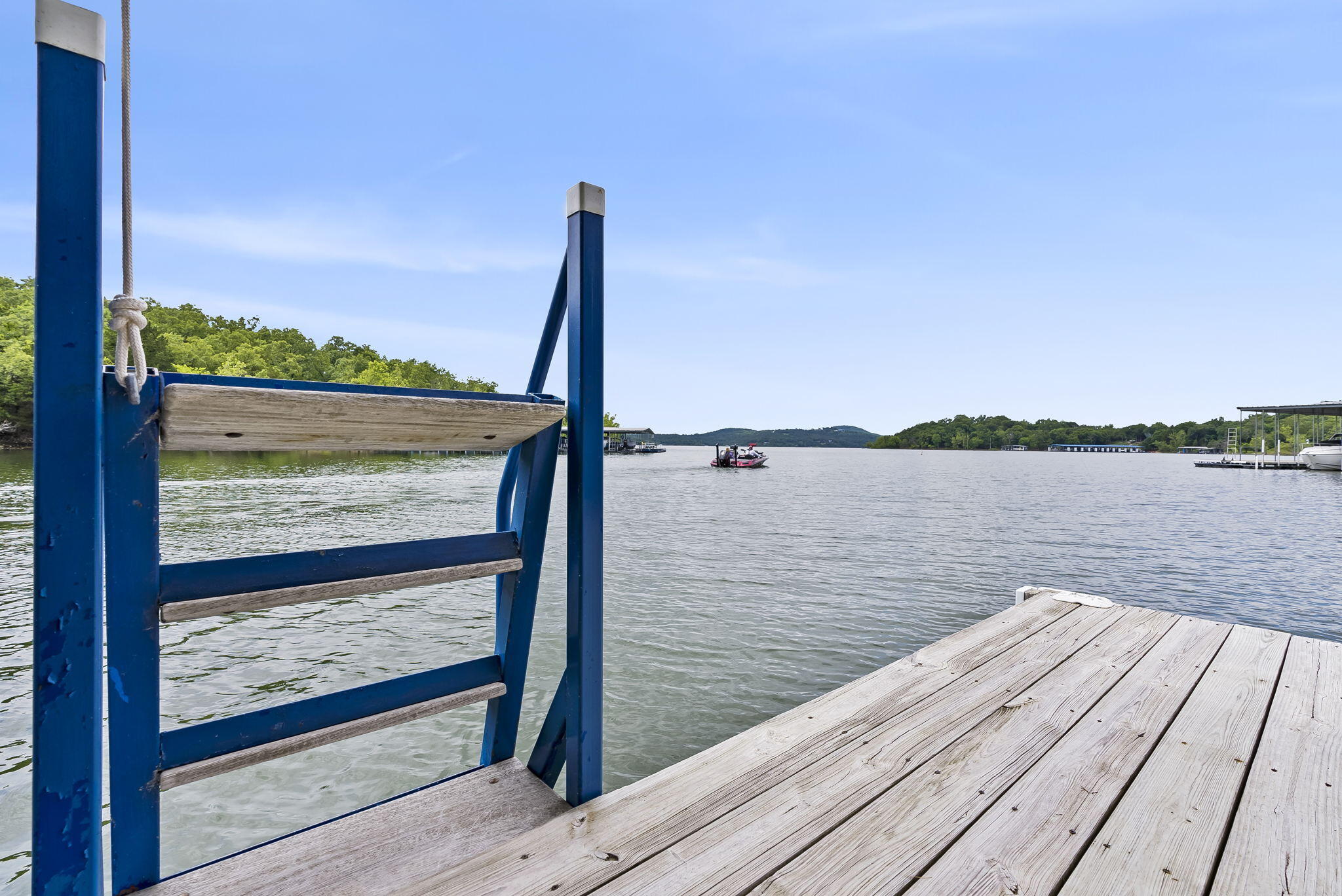 Hoot Owl Point - Residential
