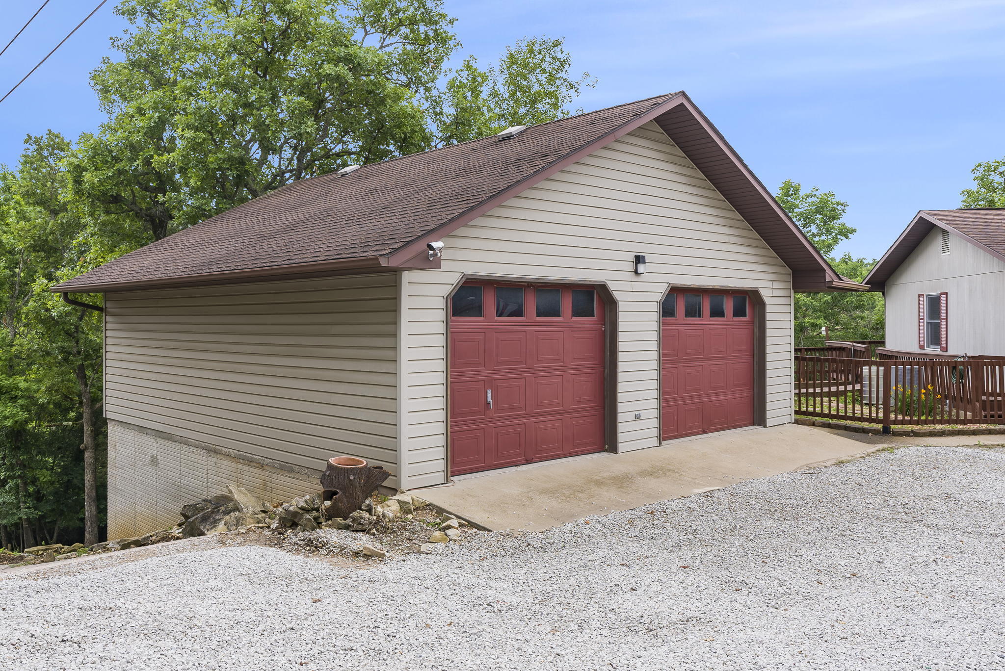 Hoot Owl Point - Residential