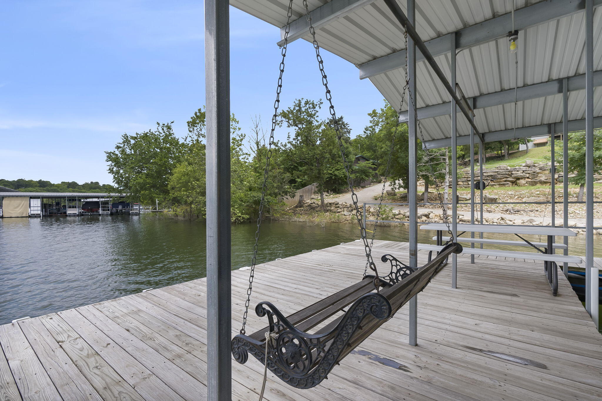 Hoot Owl Point - Residential