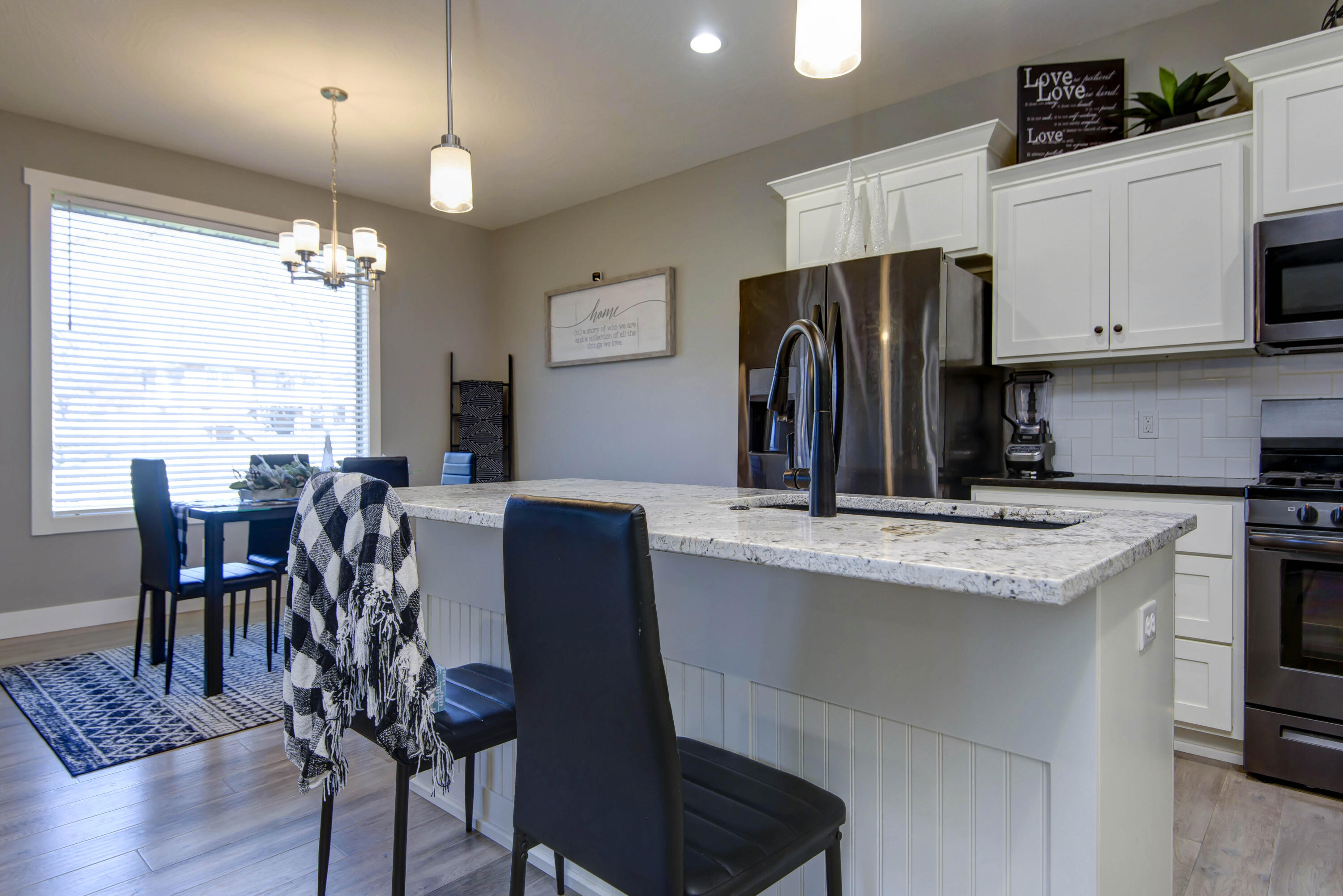 Spring Manor - Residential