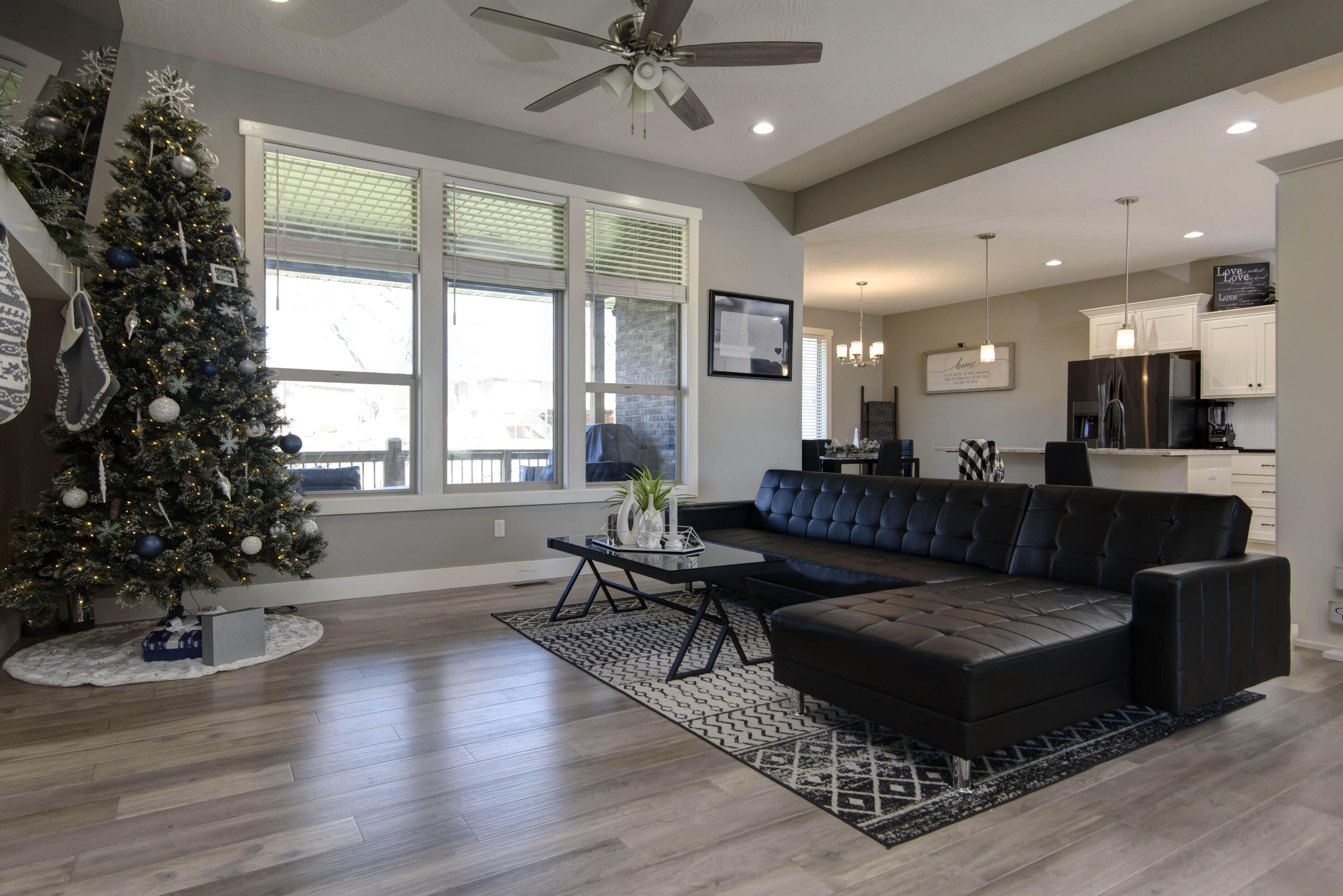 Spring Manor - Residential