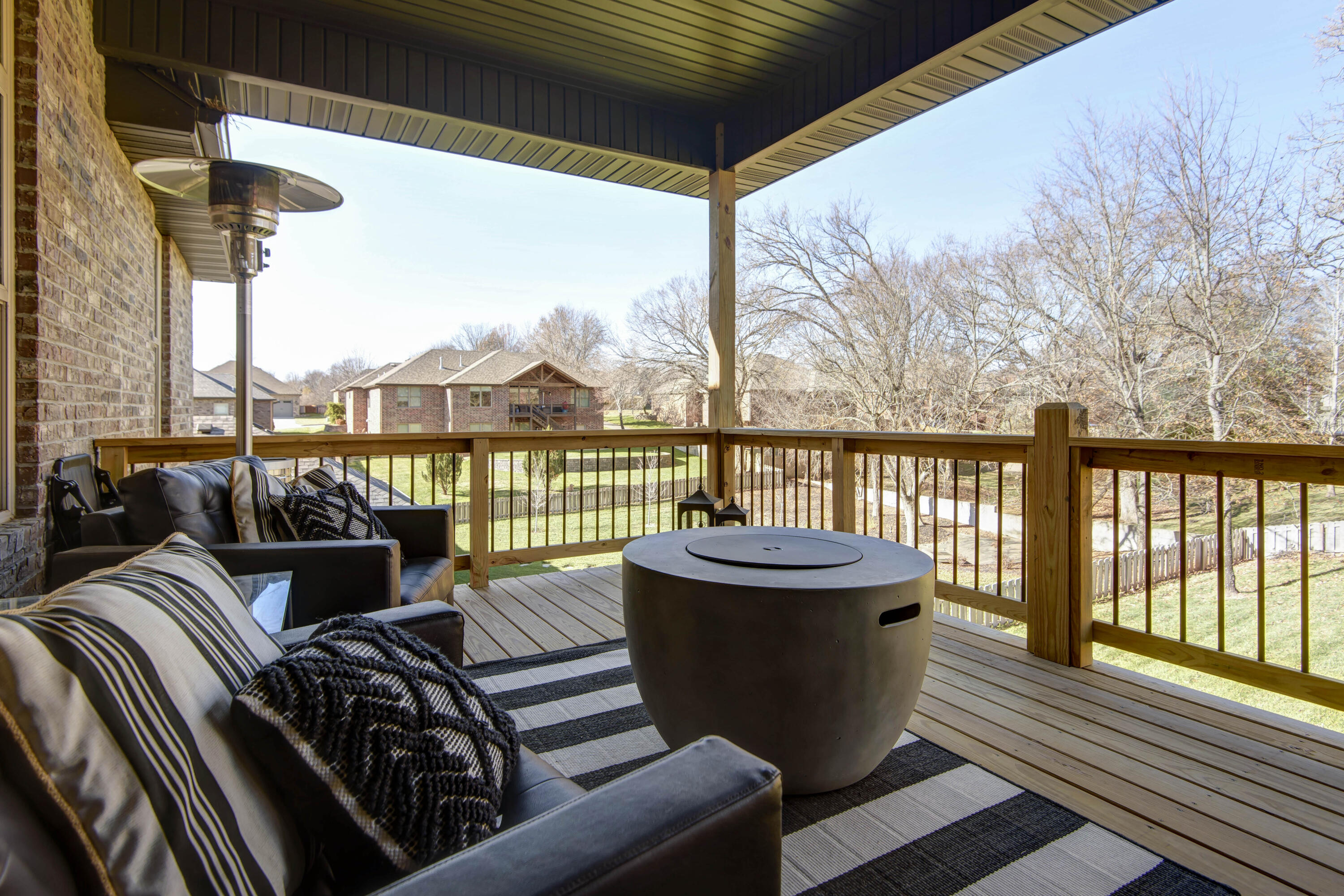 Spring Manor - Residential