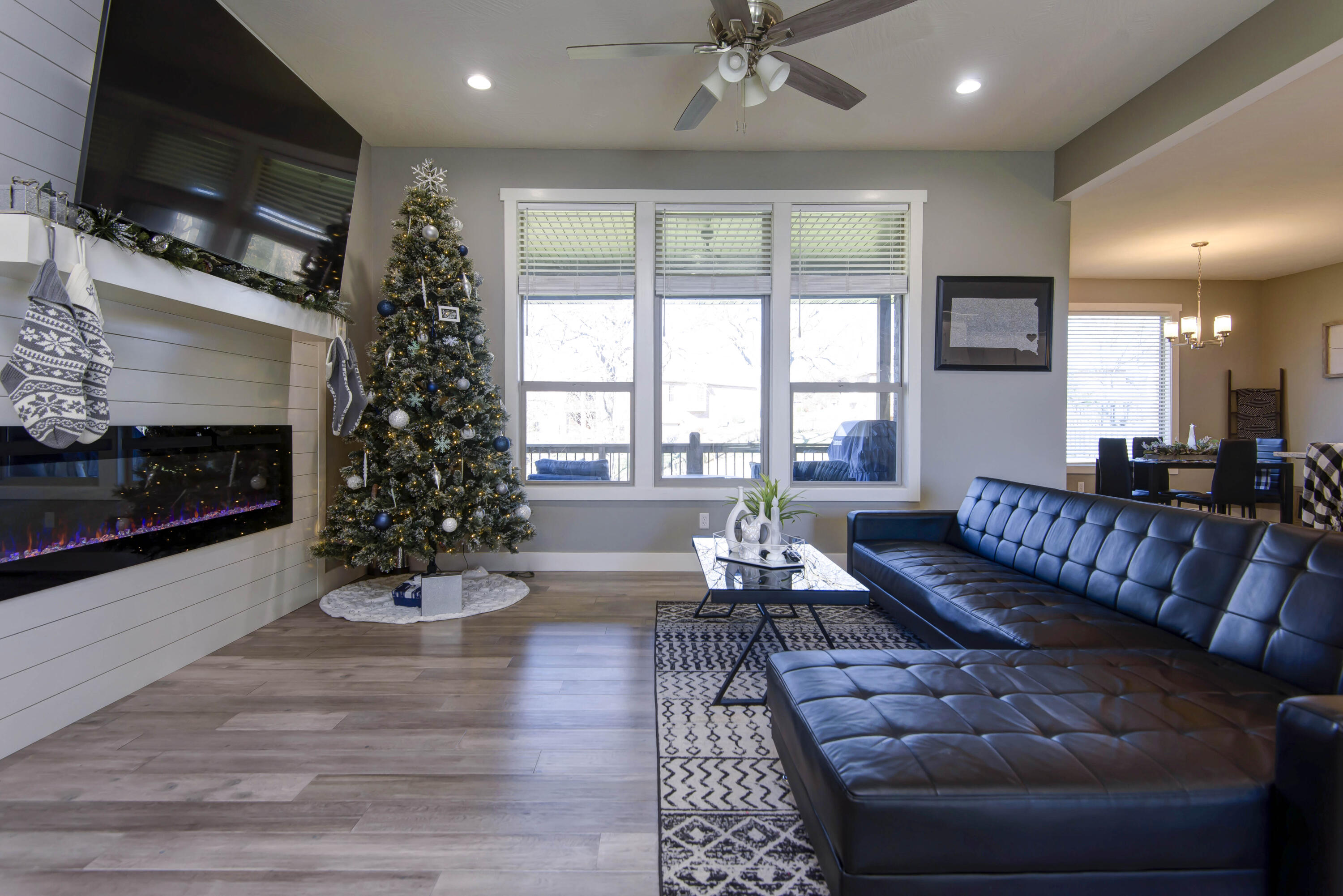 Spring Manor - Residential