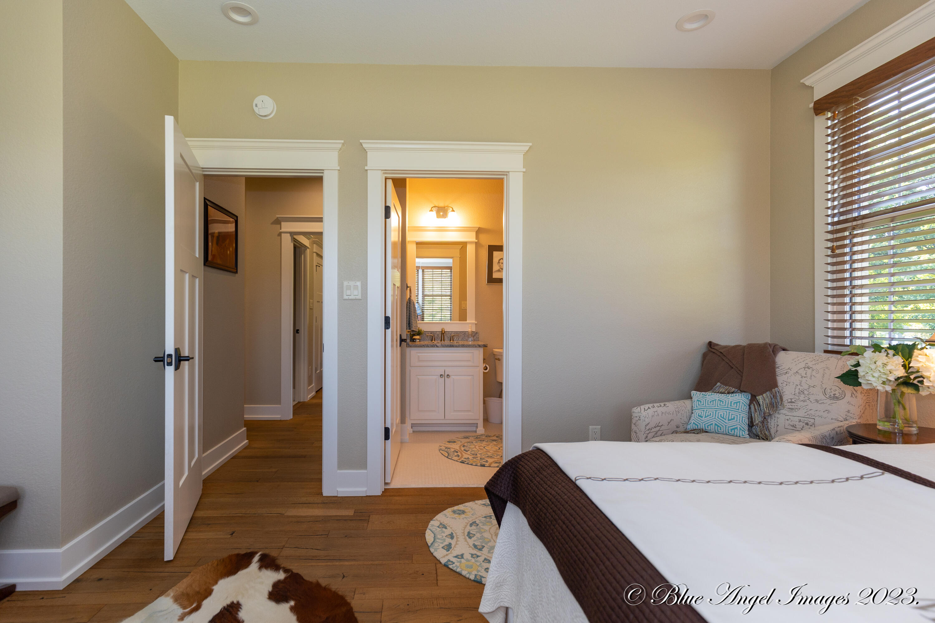 Country Club - Residential