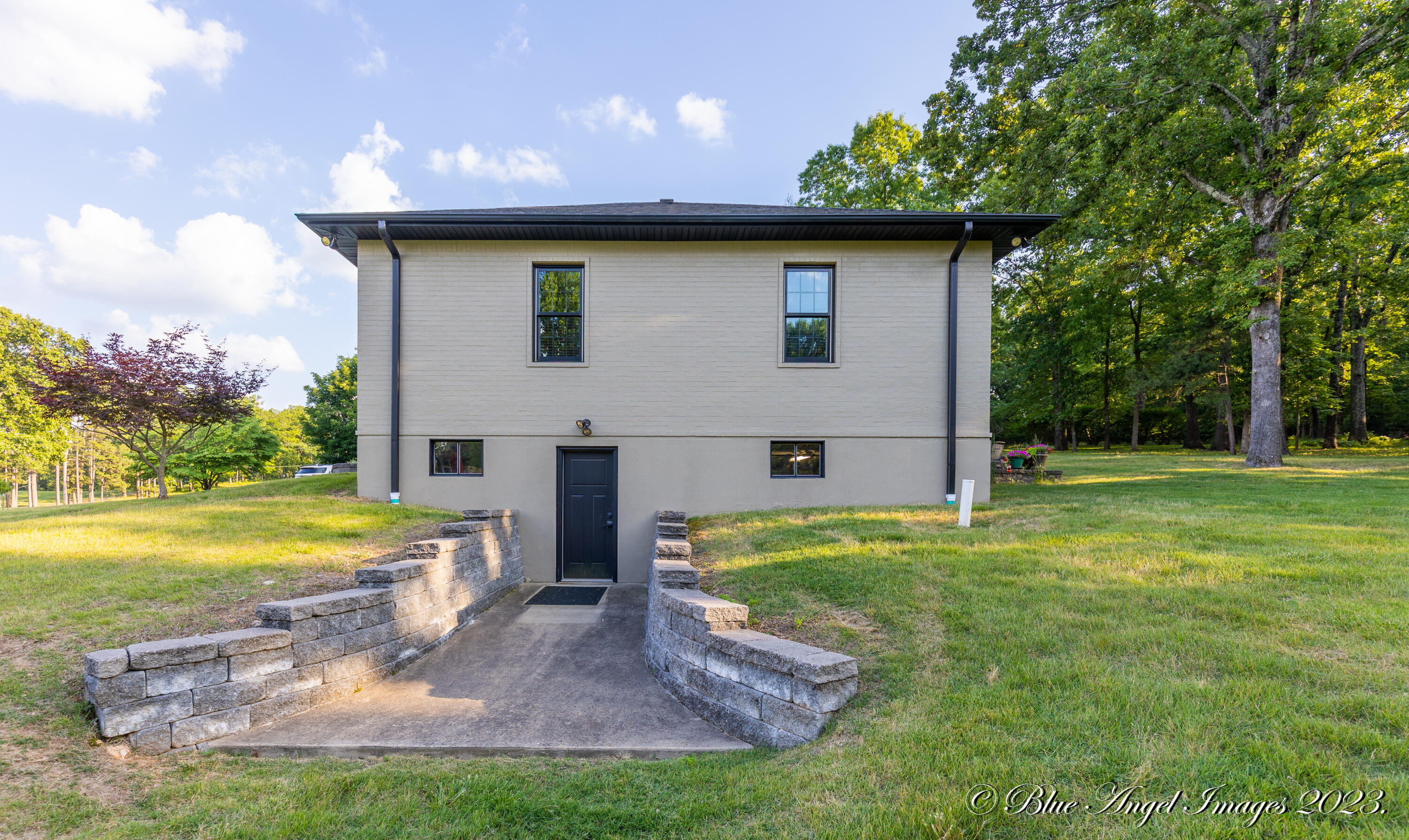 Country Club - Residential