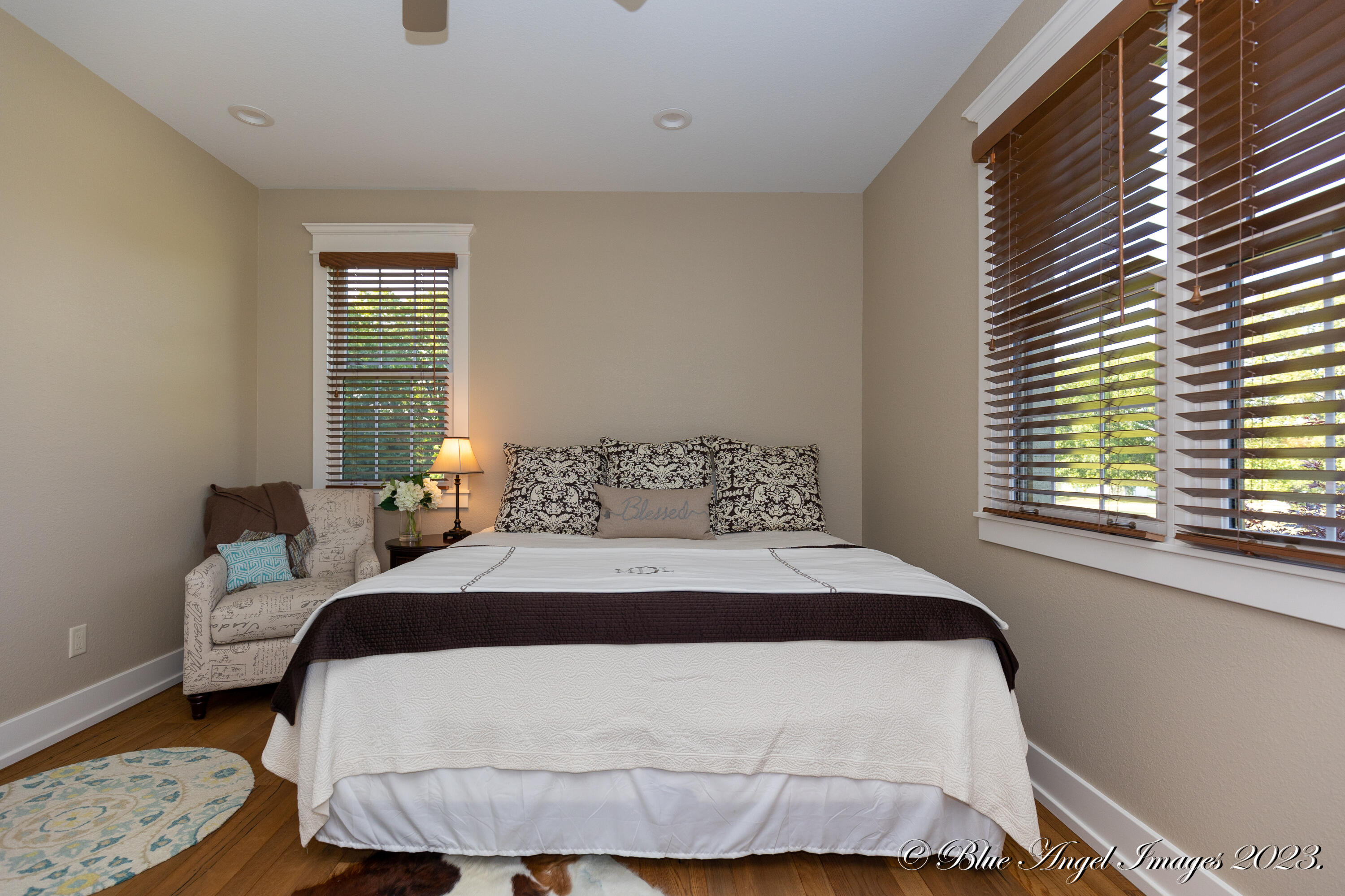 Country Club - Residential