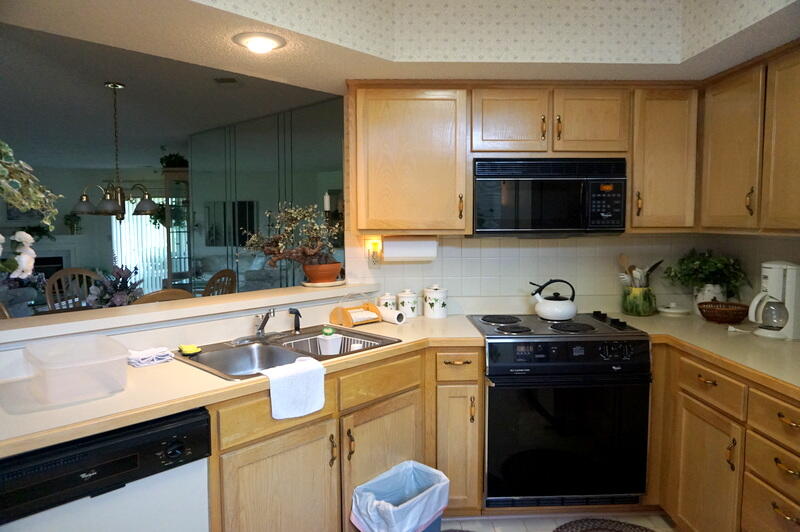Pointe Royale Condos - Residential