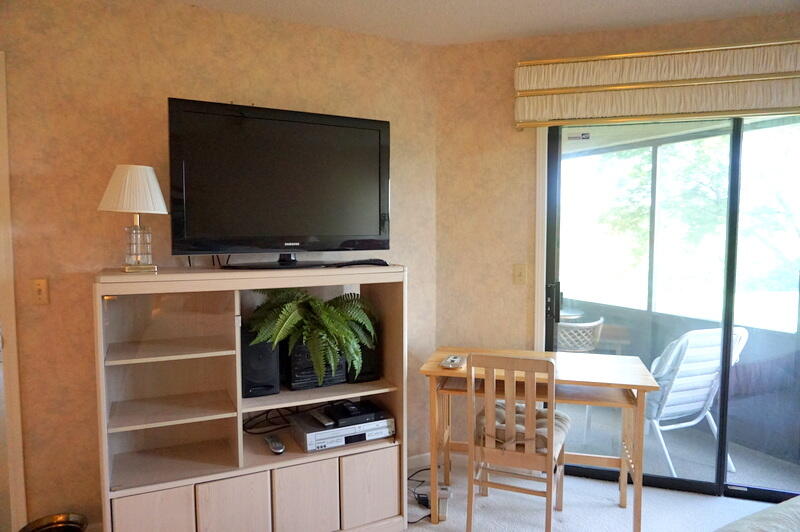 Pointe Royale Condos - Residential