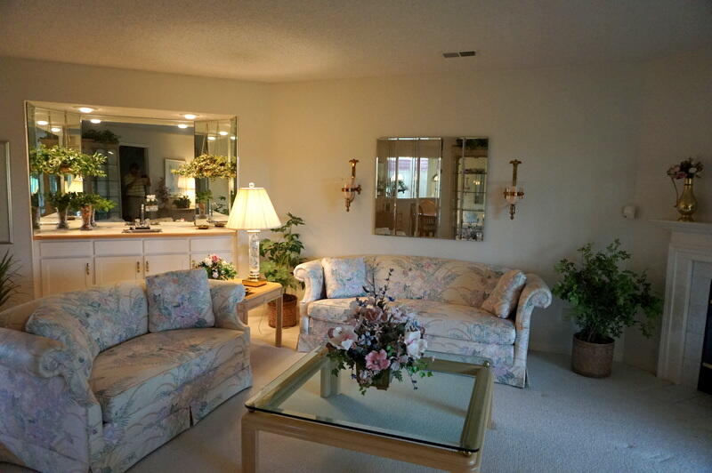 Pointe Royale Condos - Residential