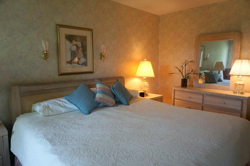 Pointe Royale Condos - Residential