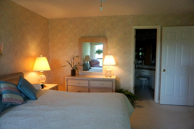Pointe Royale Condos - Residential