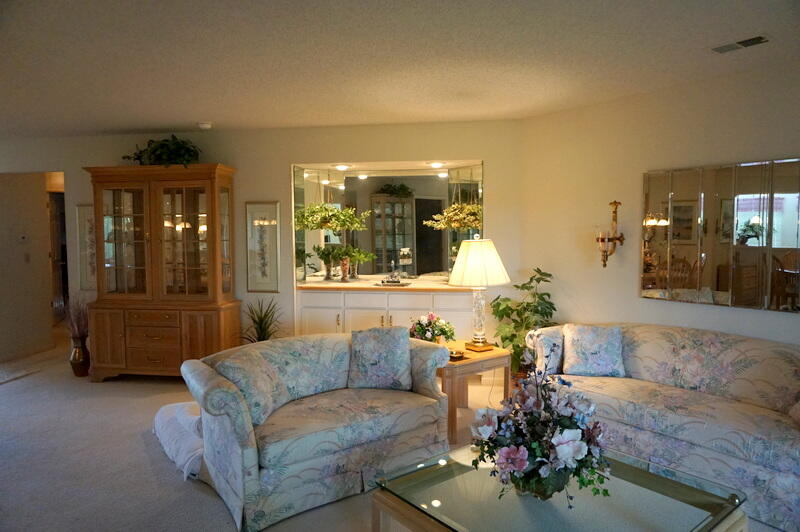 Pointe Royale Condos - Residential