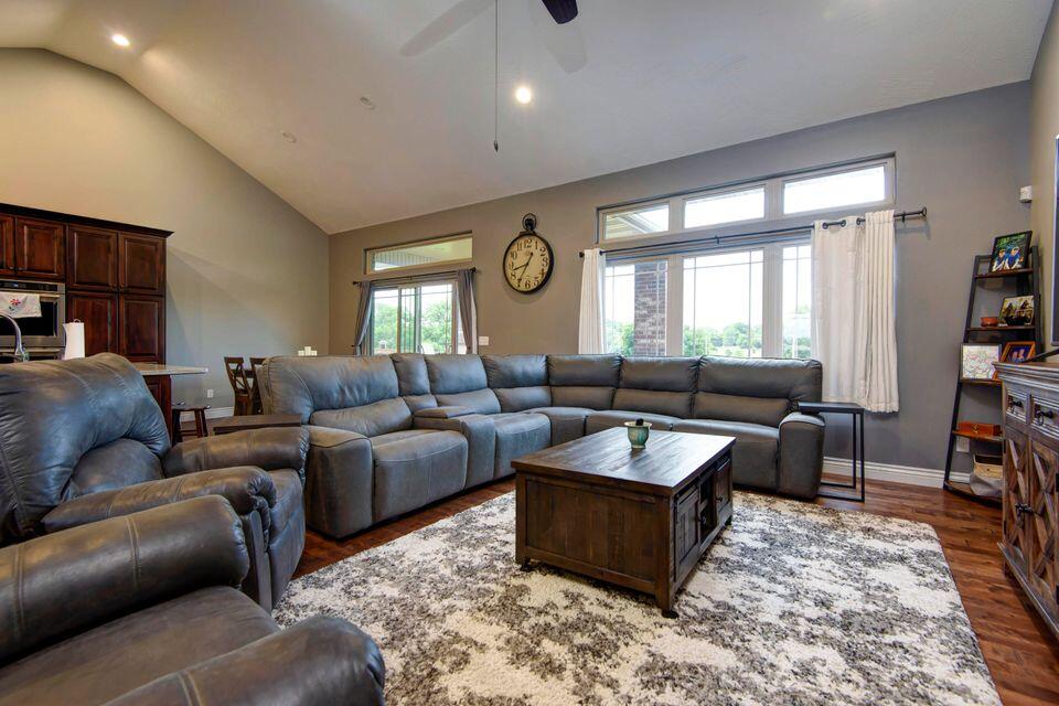 Ridgefield Est - Residential