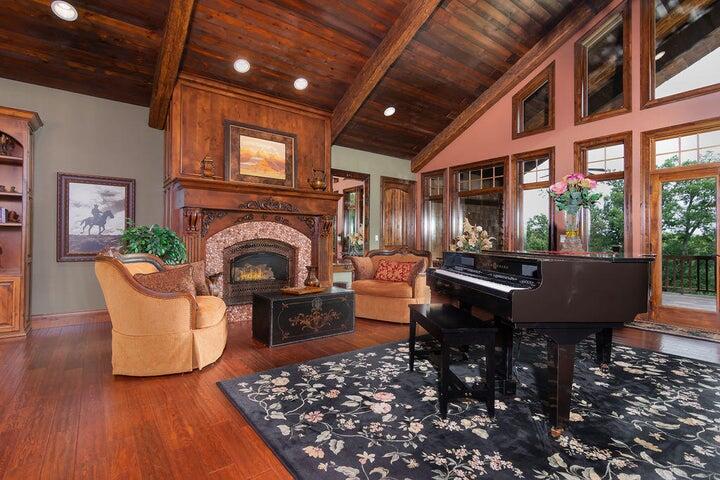 Branson Pointe - Residential