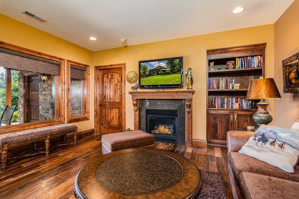 Branson Pointe - Residential