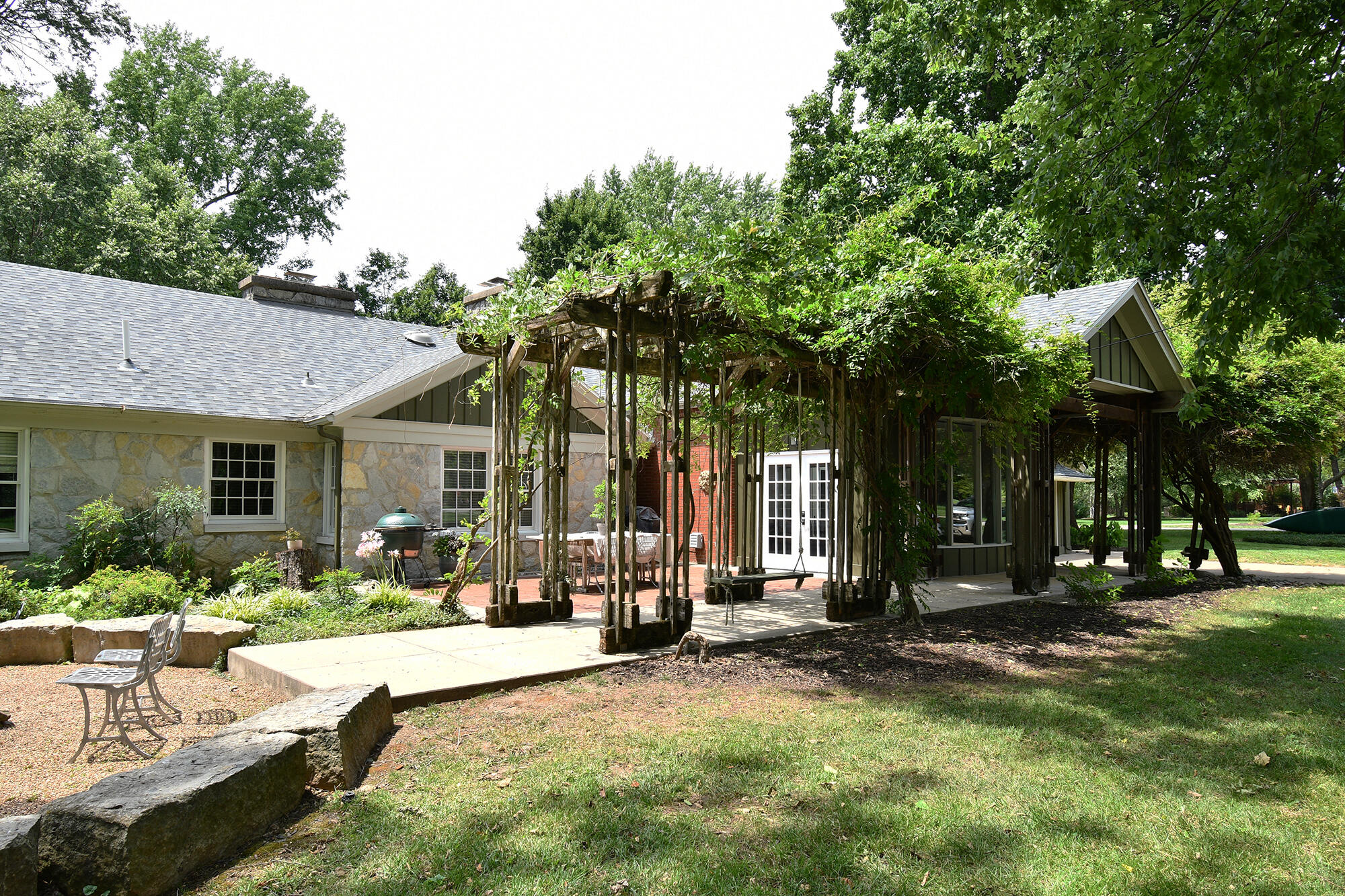 Meadowmere Place - Residential