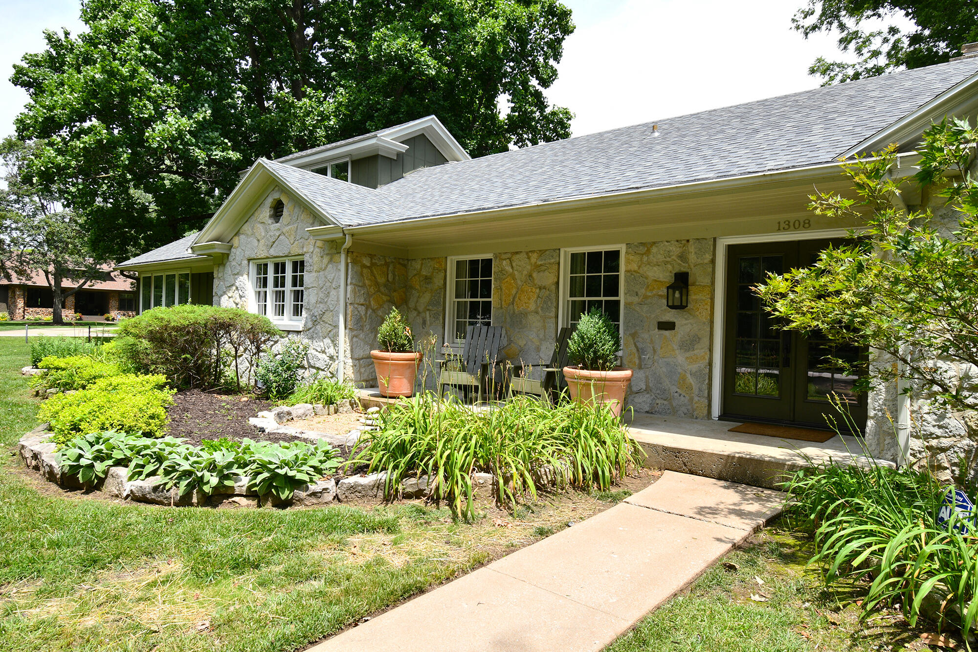 Meadowmere Place - Residential