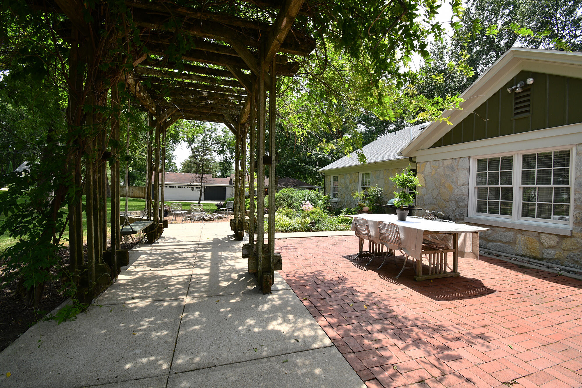 Meadowmere Place - Residential