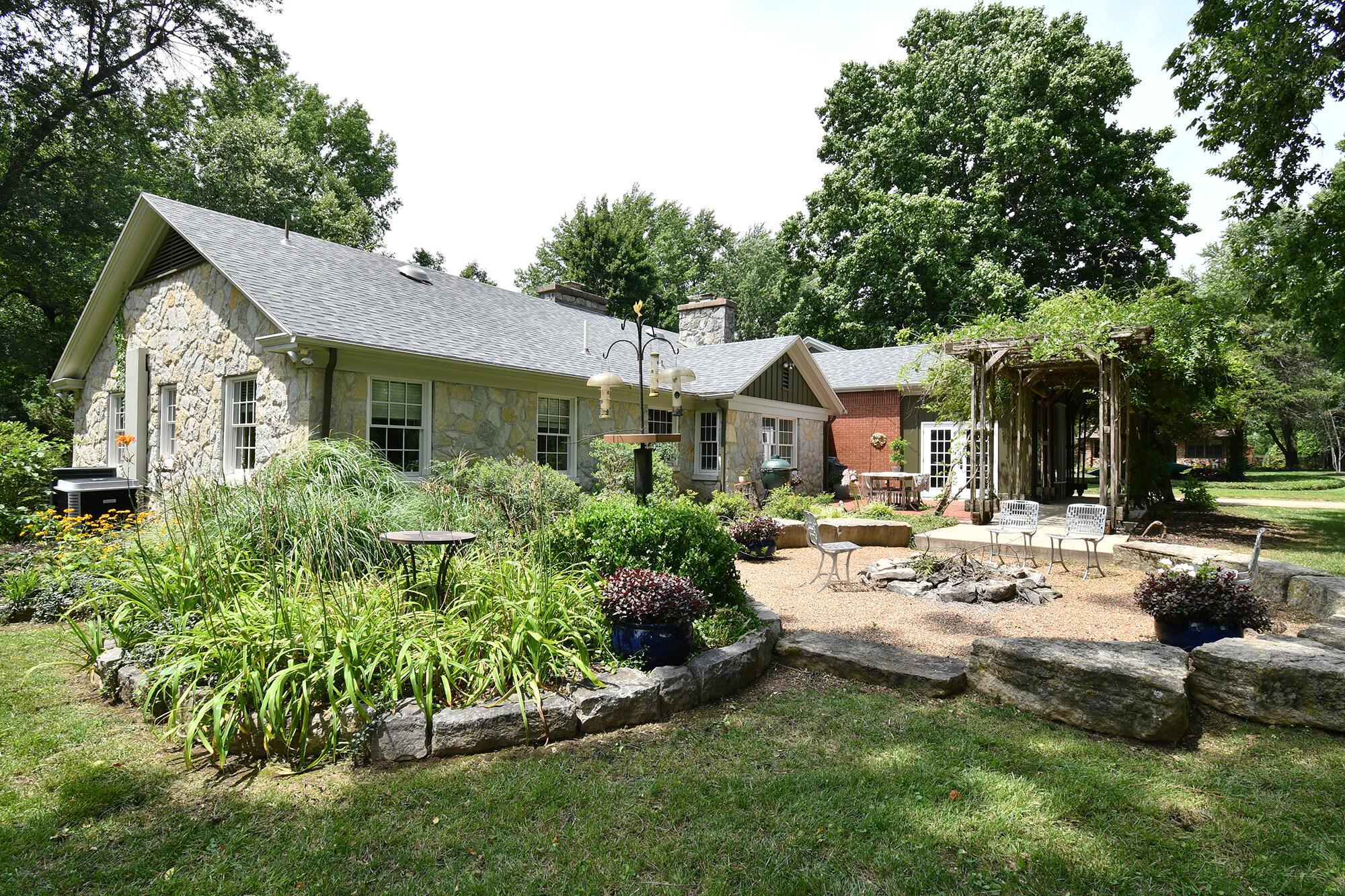 Meadowmere Place - Residential