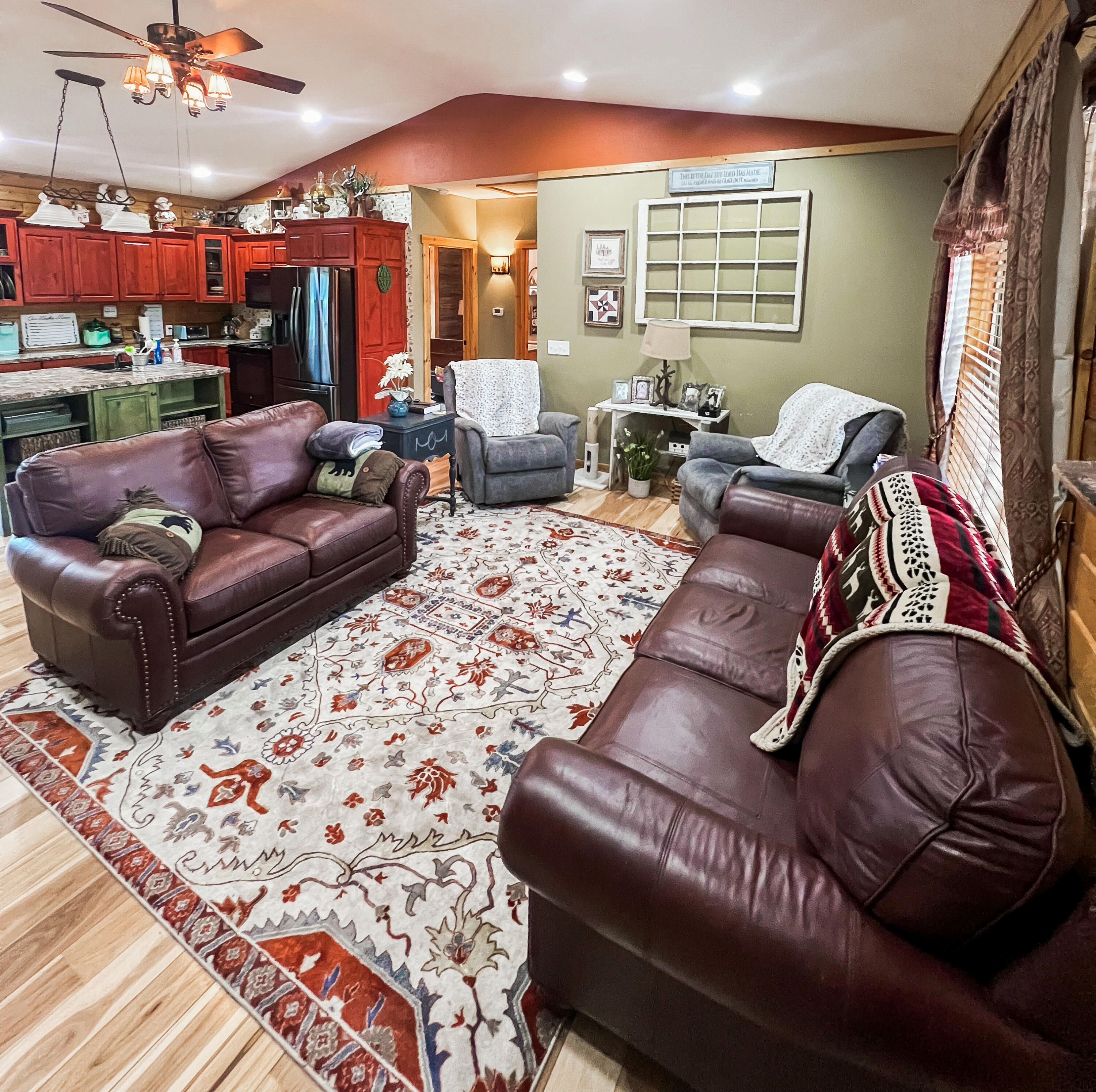 Lake Forest - Residential
