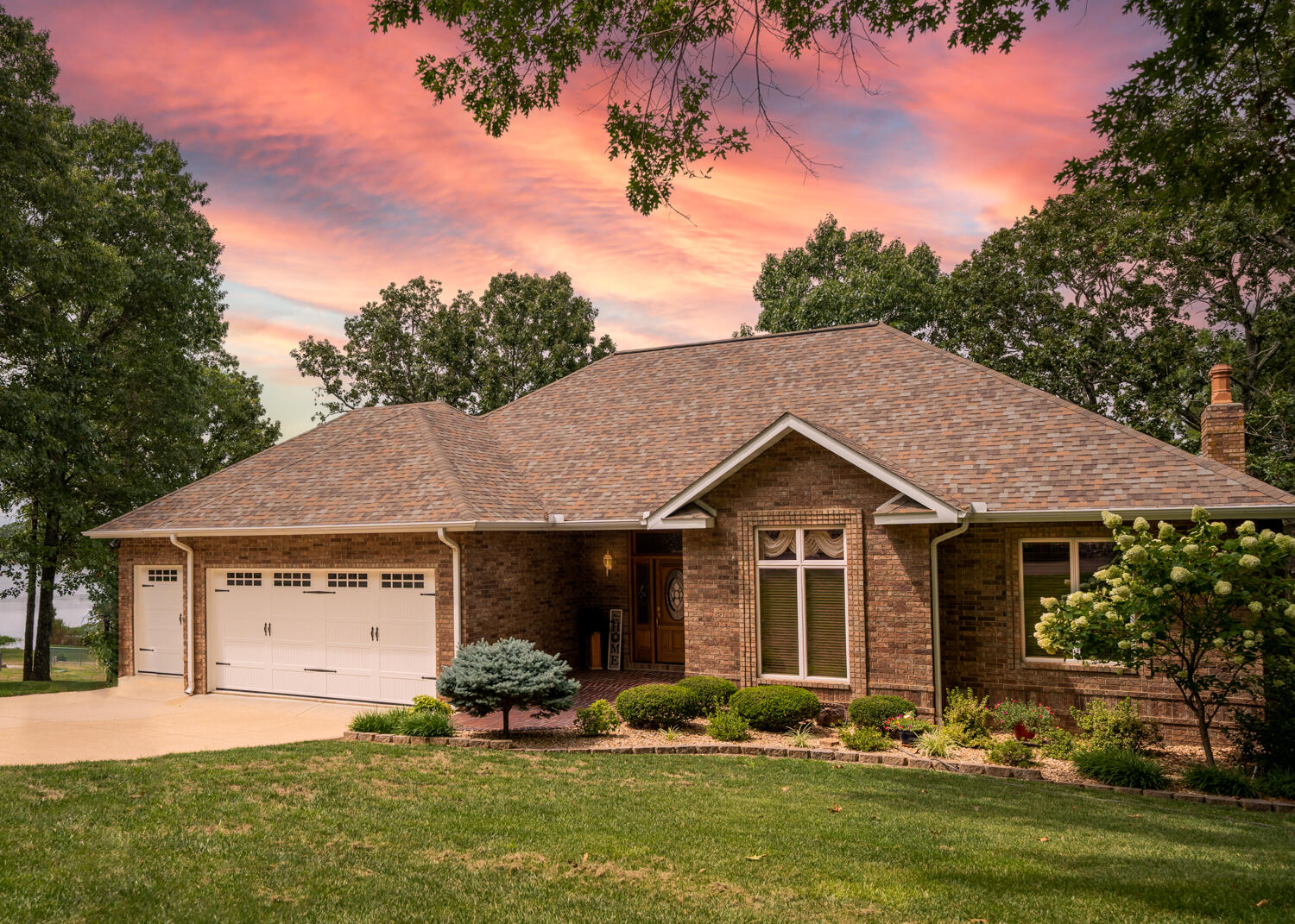 Arrowhead Lake - Residential
