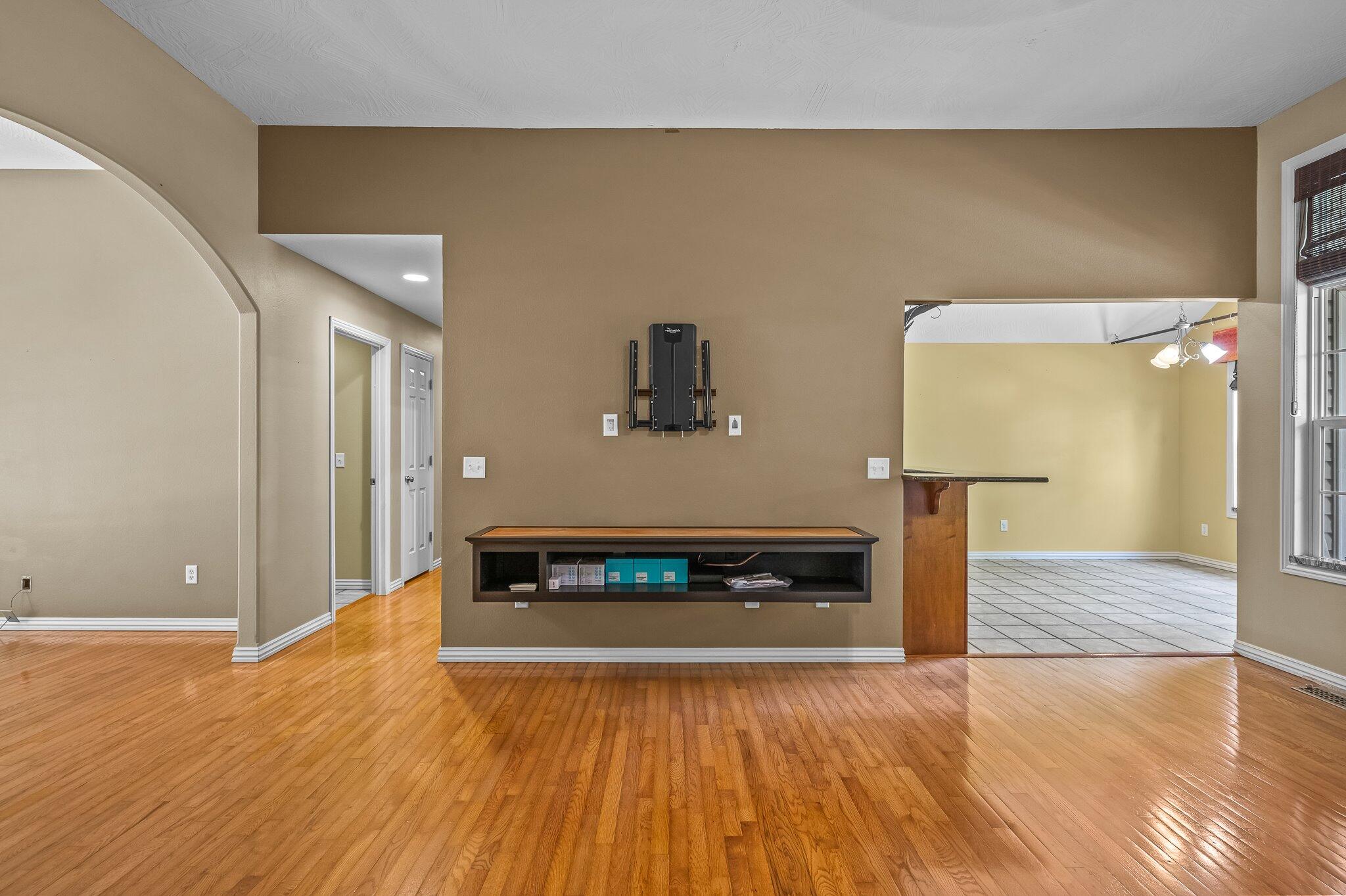 Brittany Ridge - Residential