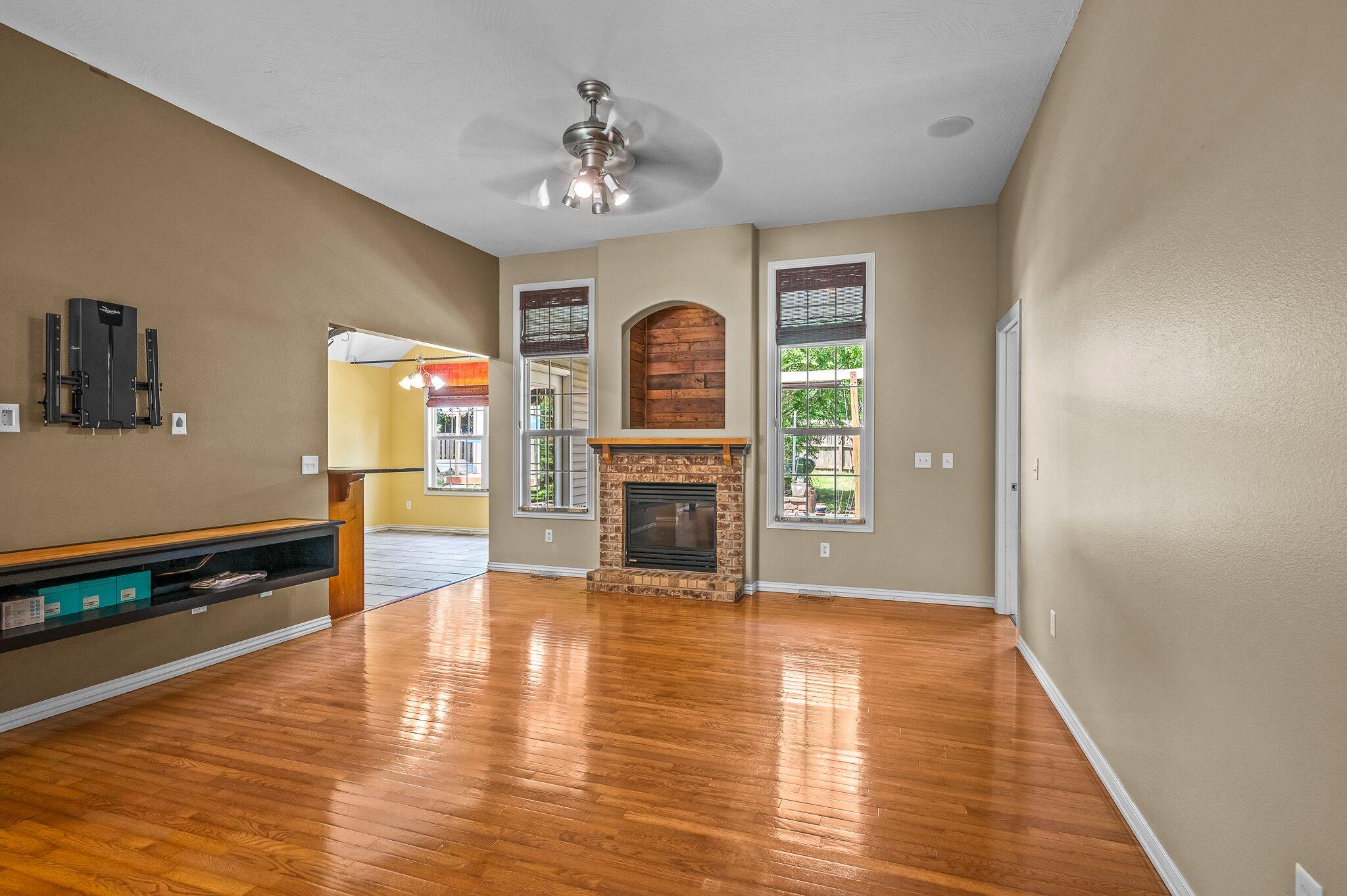 Brittany Ridge - Residential