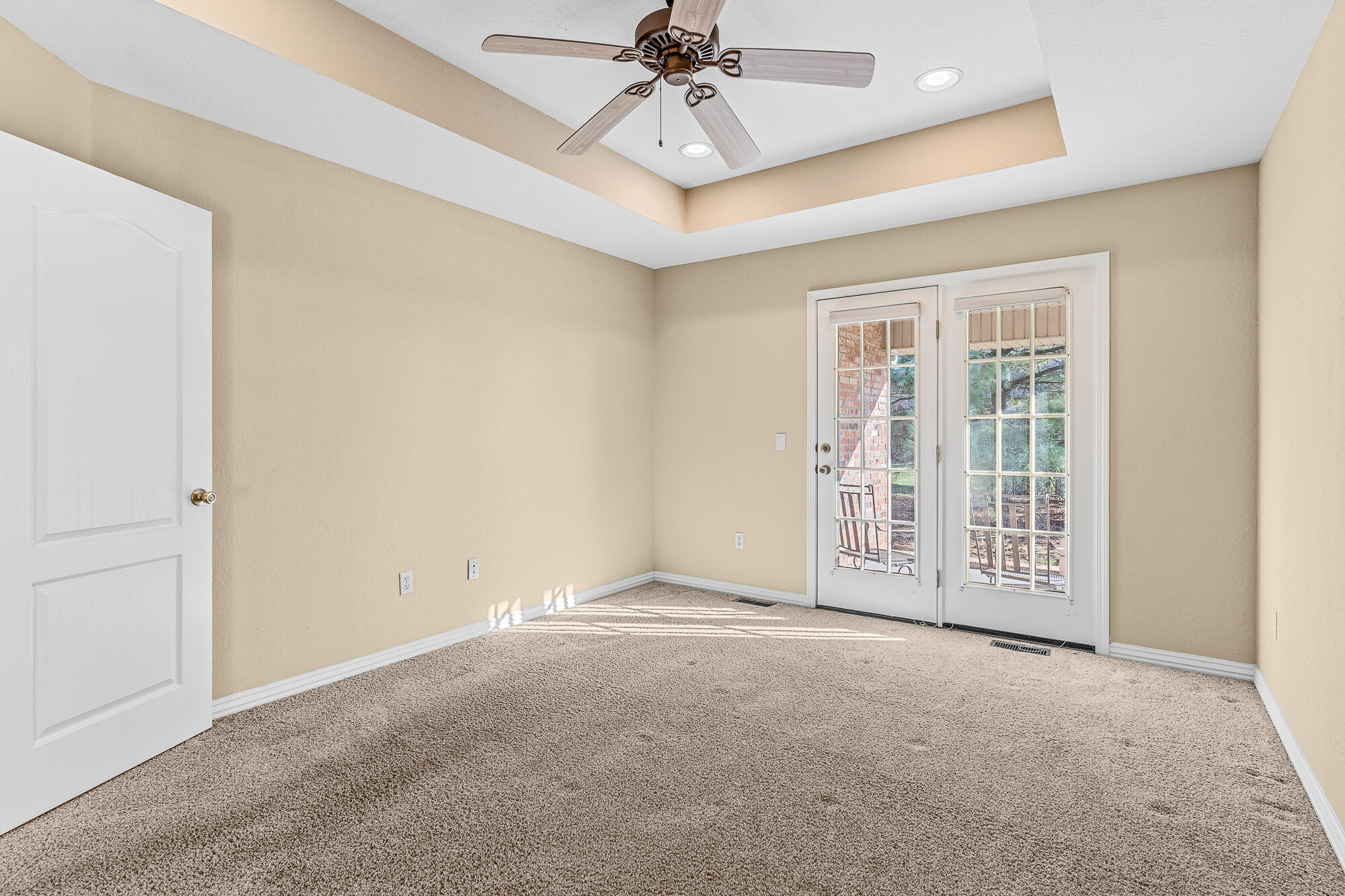 Fox Grape - Residential