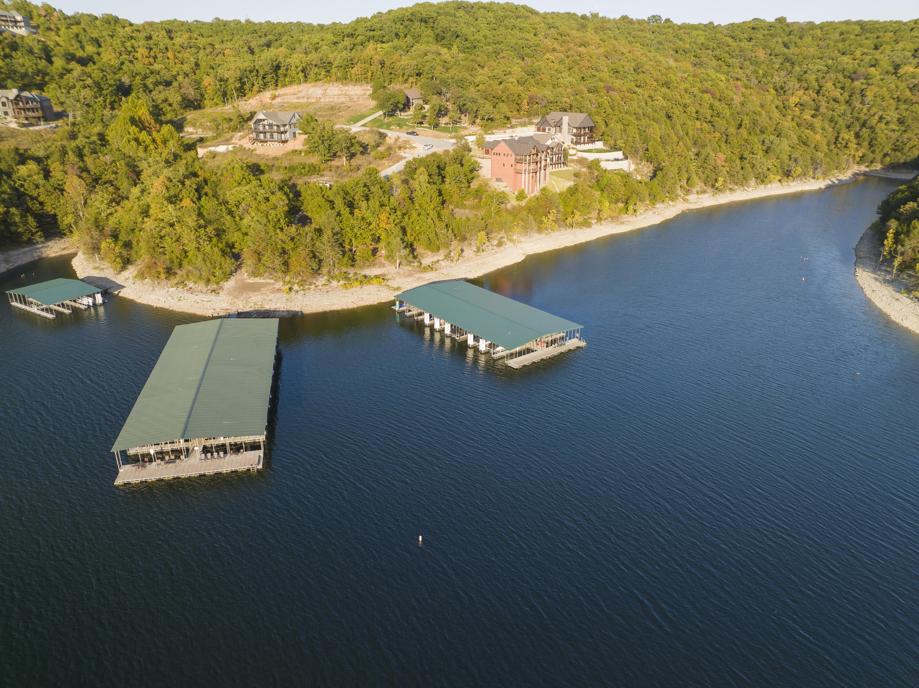 Pinnacle Shores - Residential