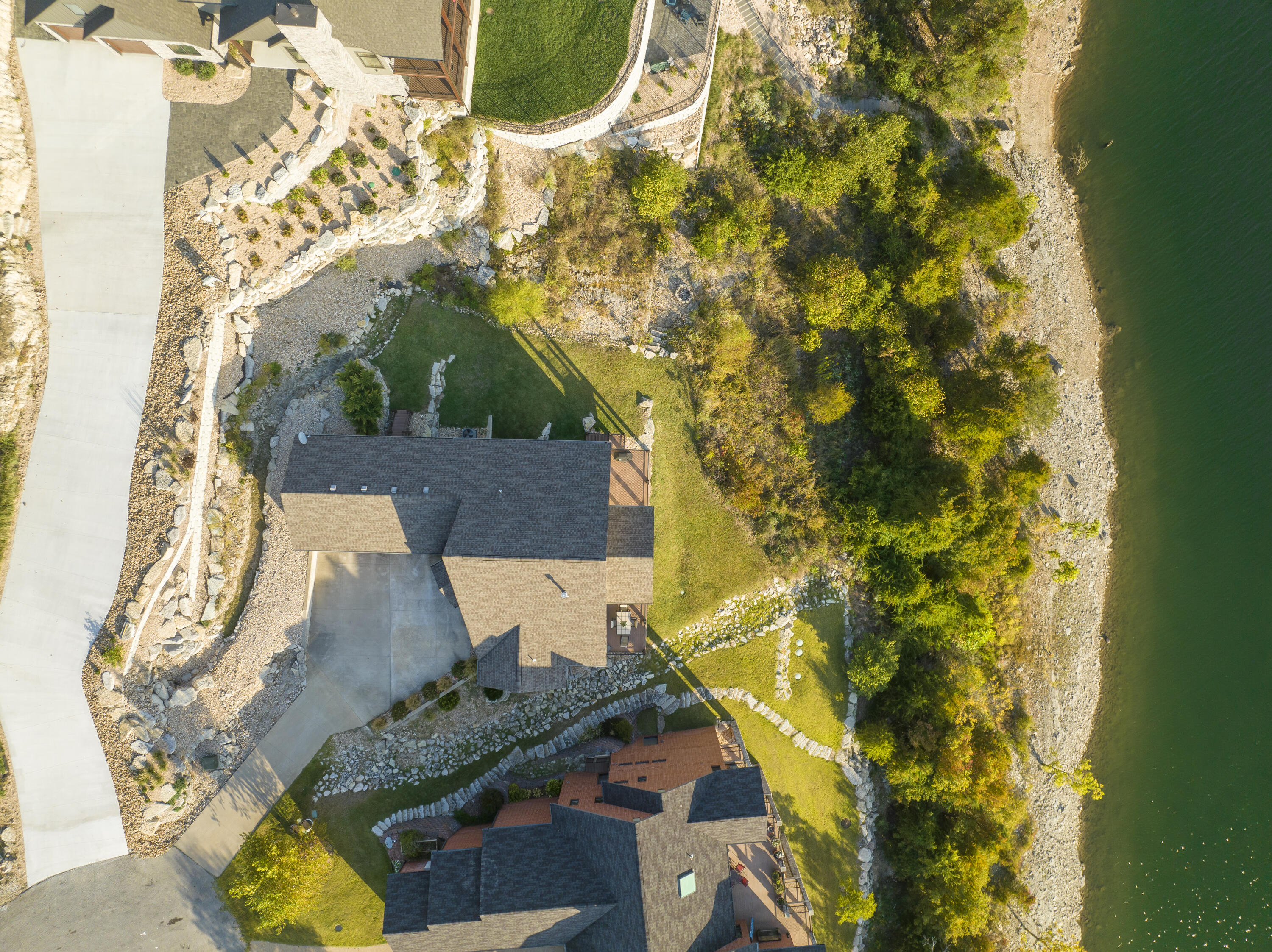 Pinnacle Shores - Residential
