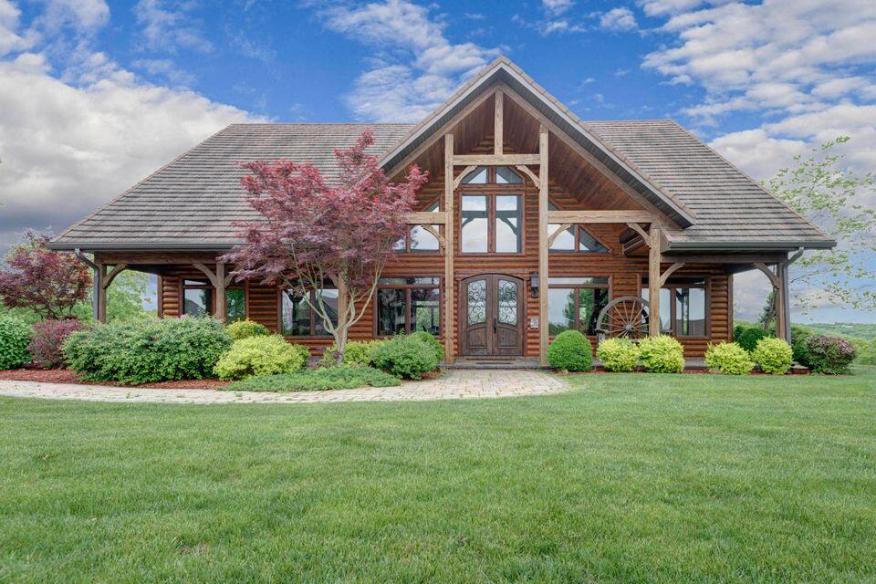 Pinnacle Shores - Residential