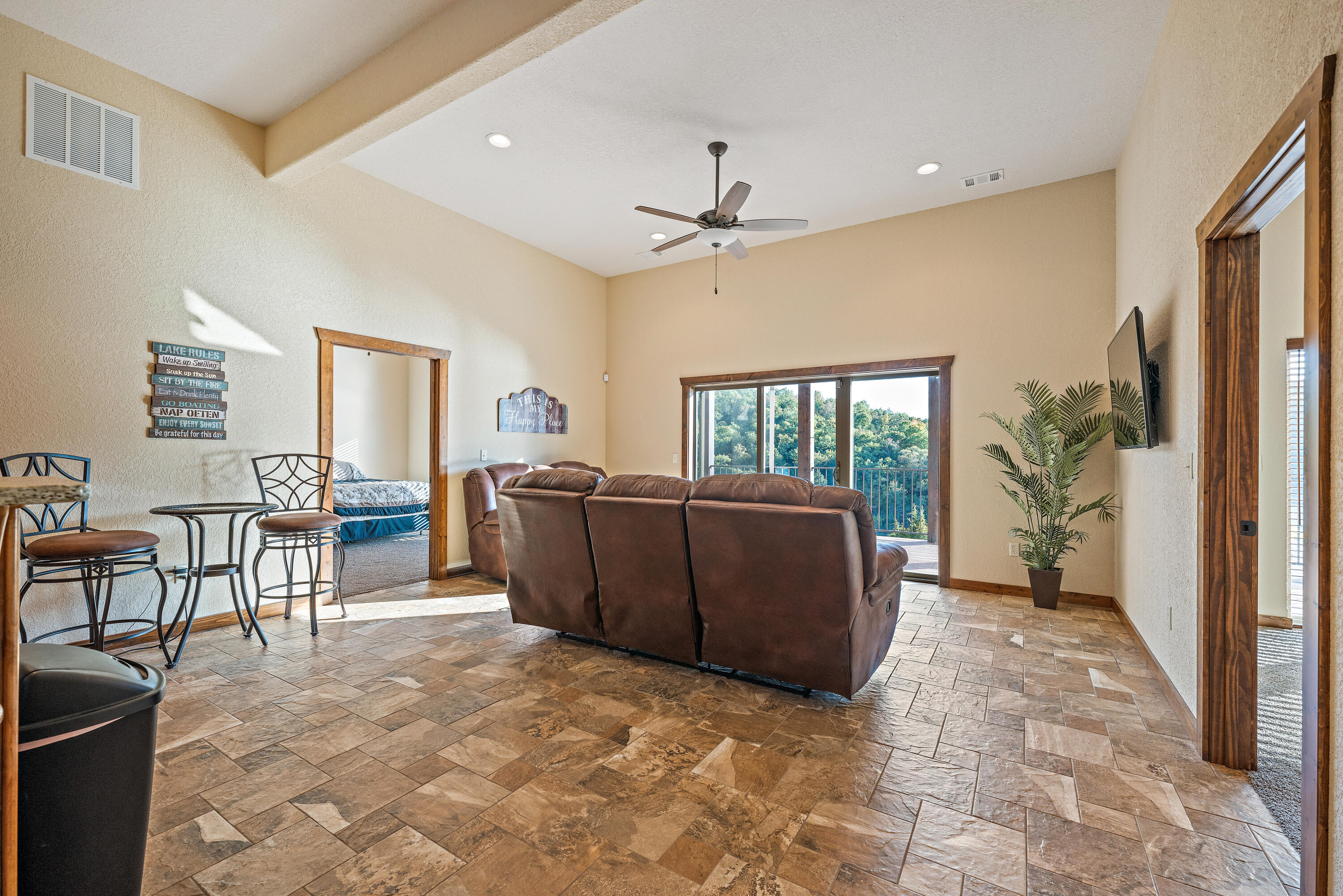 Pinnacle Shores - Residential