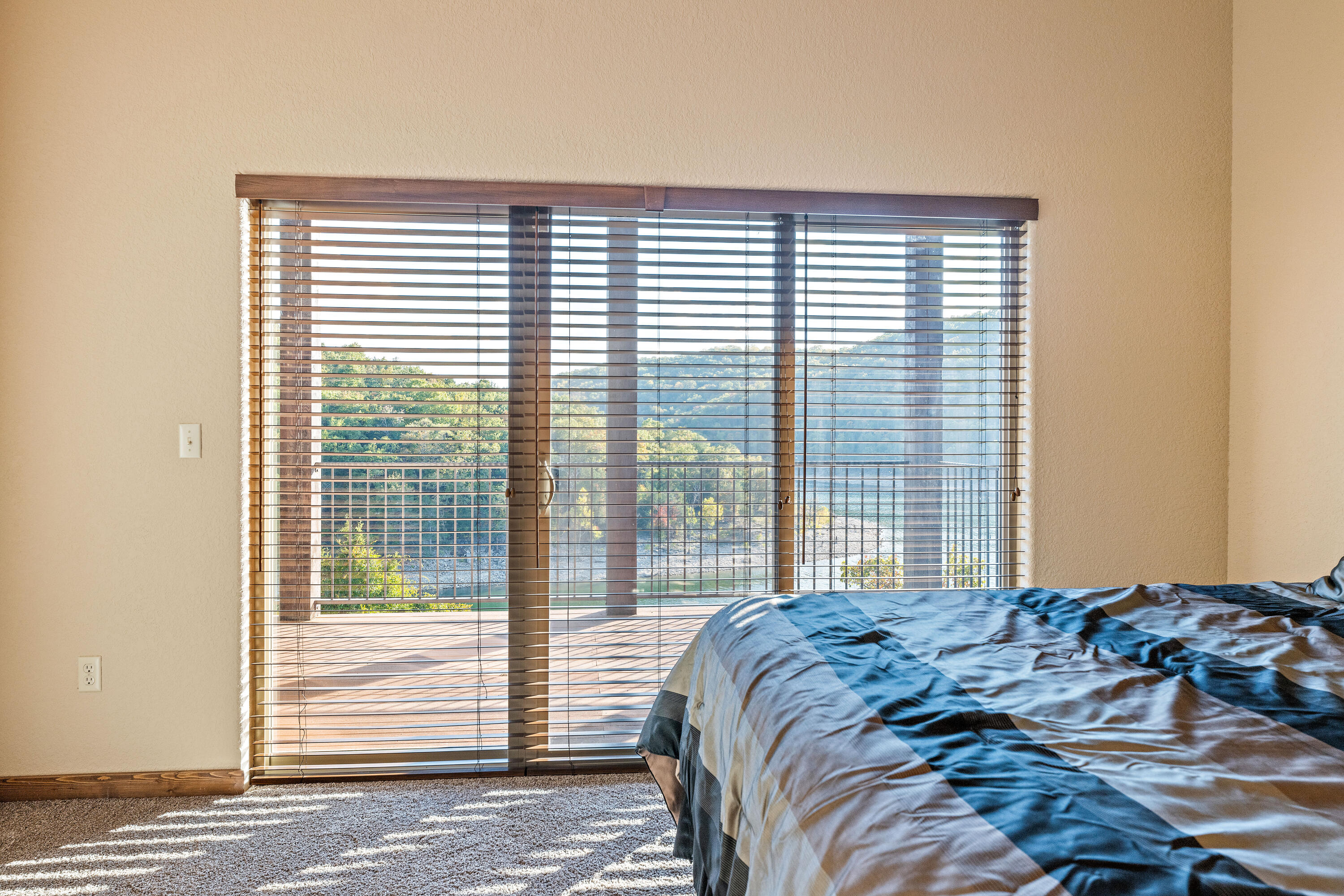 Pinnacle Shores - Residential