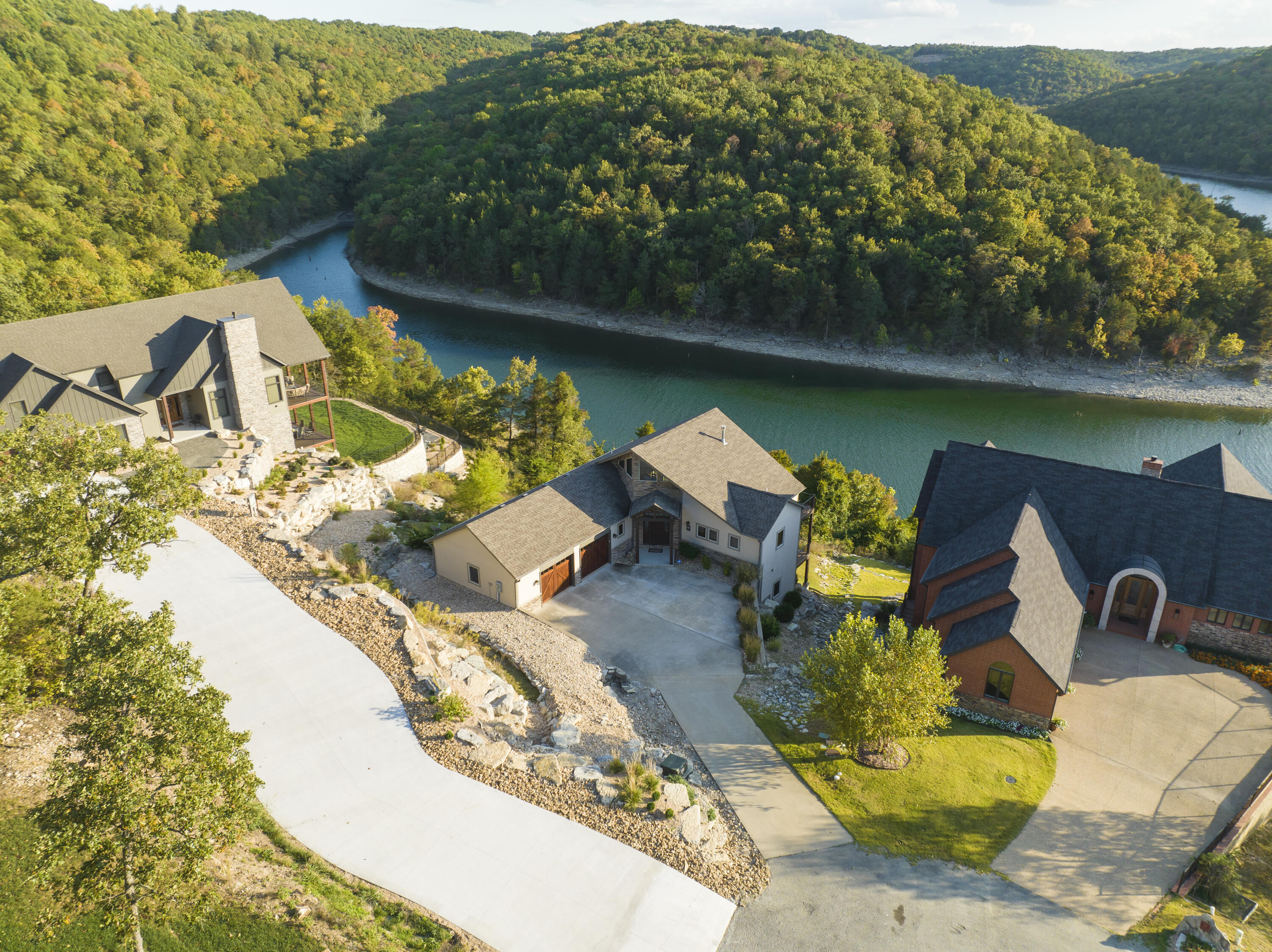 Pinnacle Shores - Residential