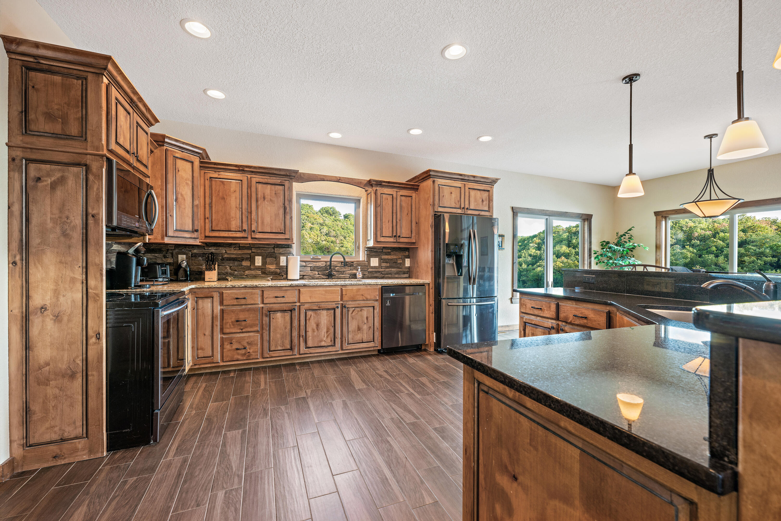 Pinnacle Shores - Residential