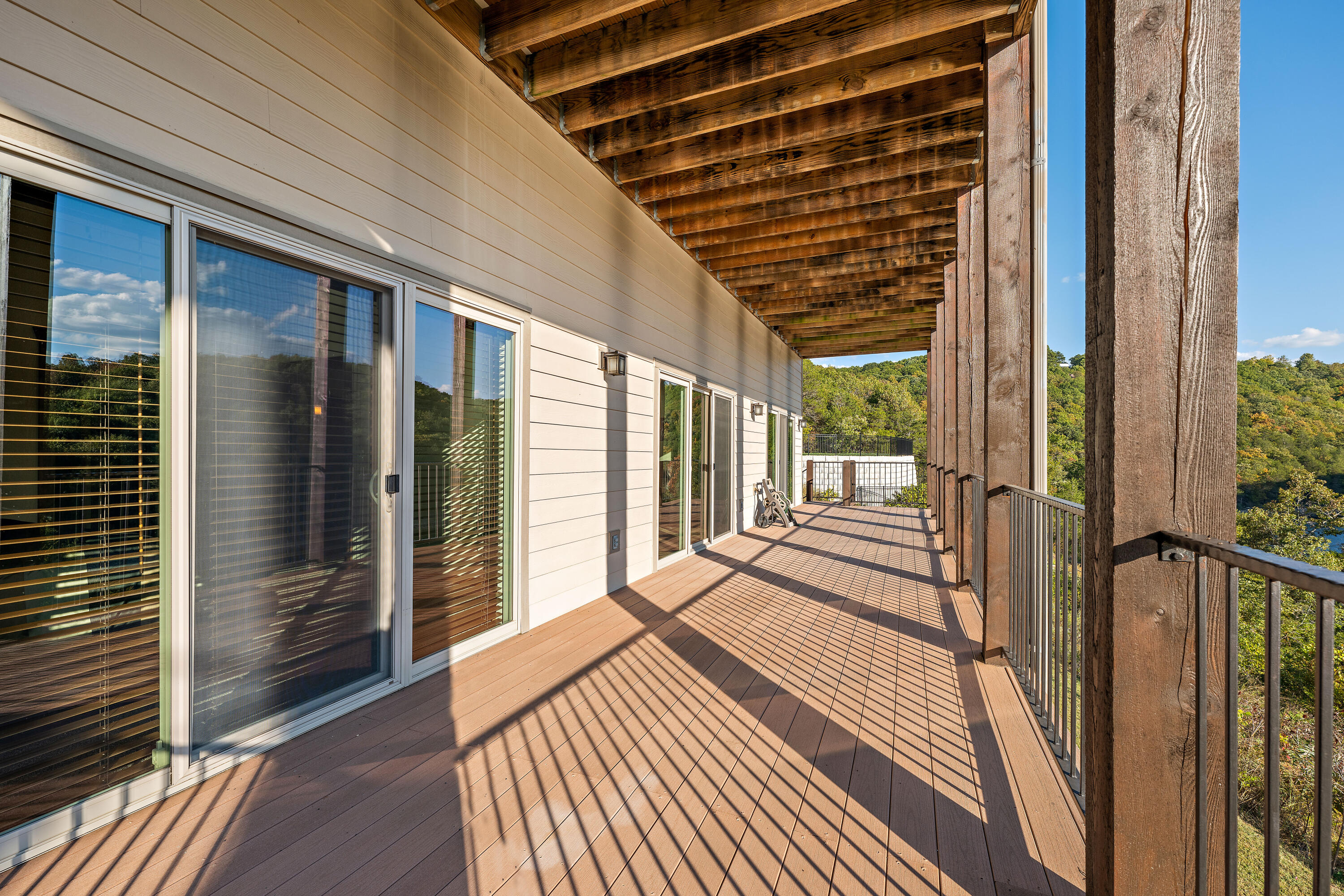 Pinnacle Shores - Residential