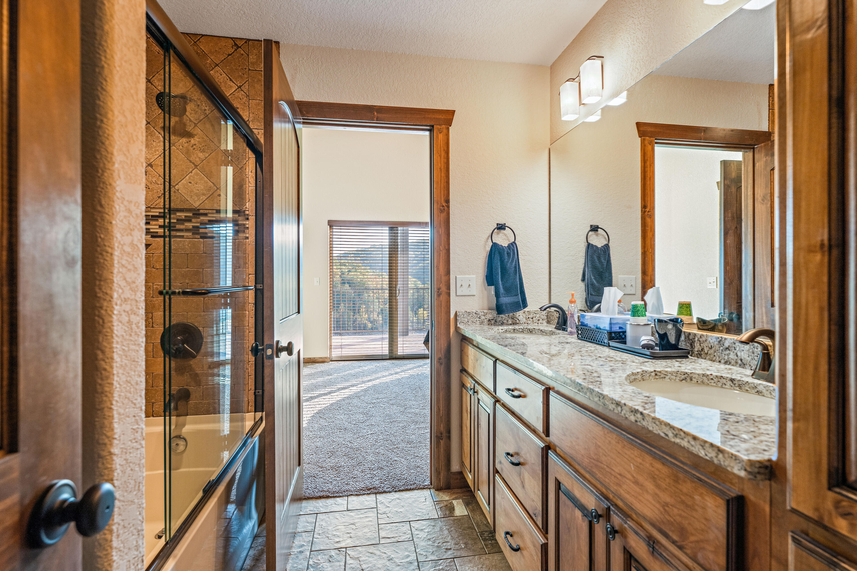 Pinnacle Shores - Residential