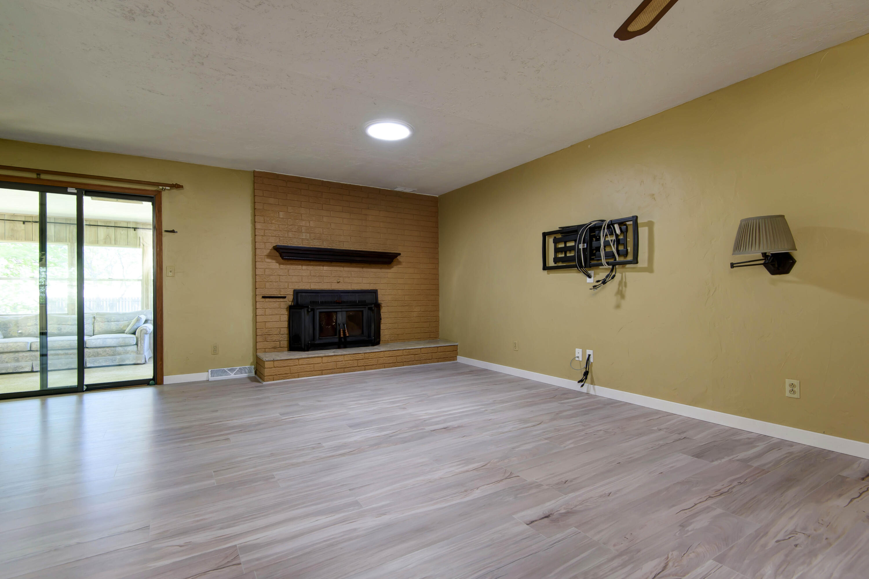 Oak Lawn Terrace - Residential