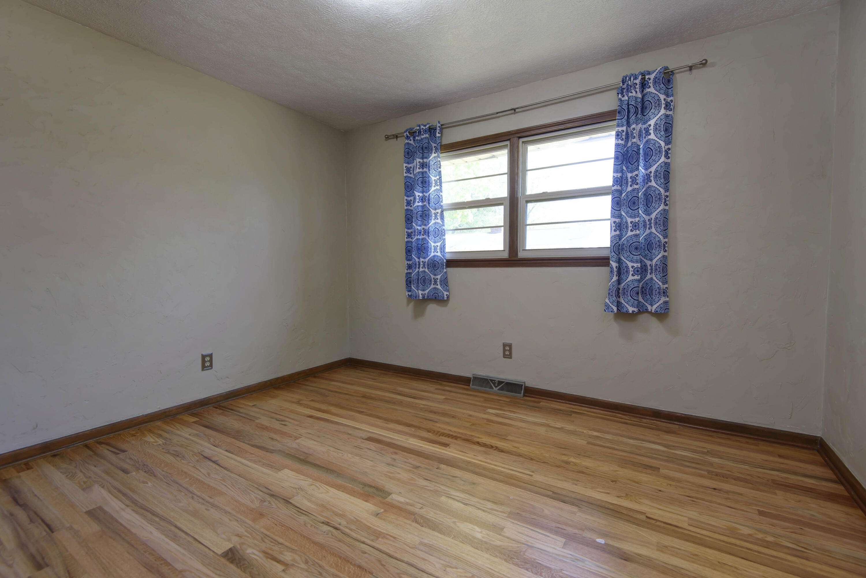 Oak Lawn Terrace - Residential