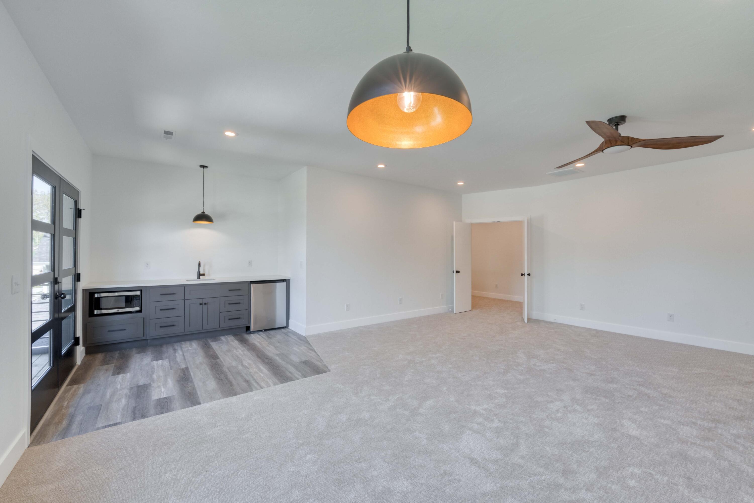 Kelby Creek - Residential