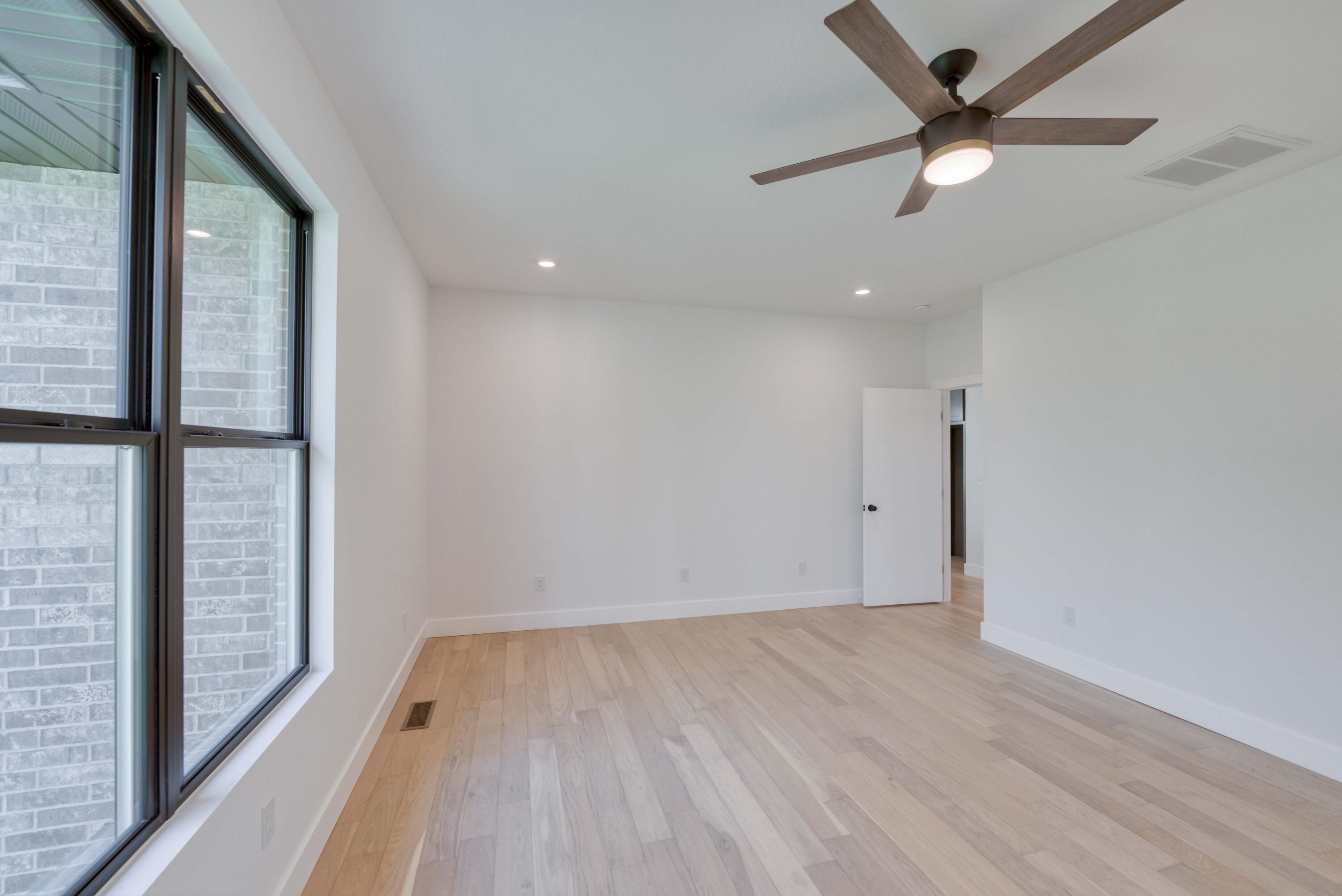 Kelby Creek - Residential