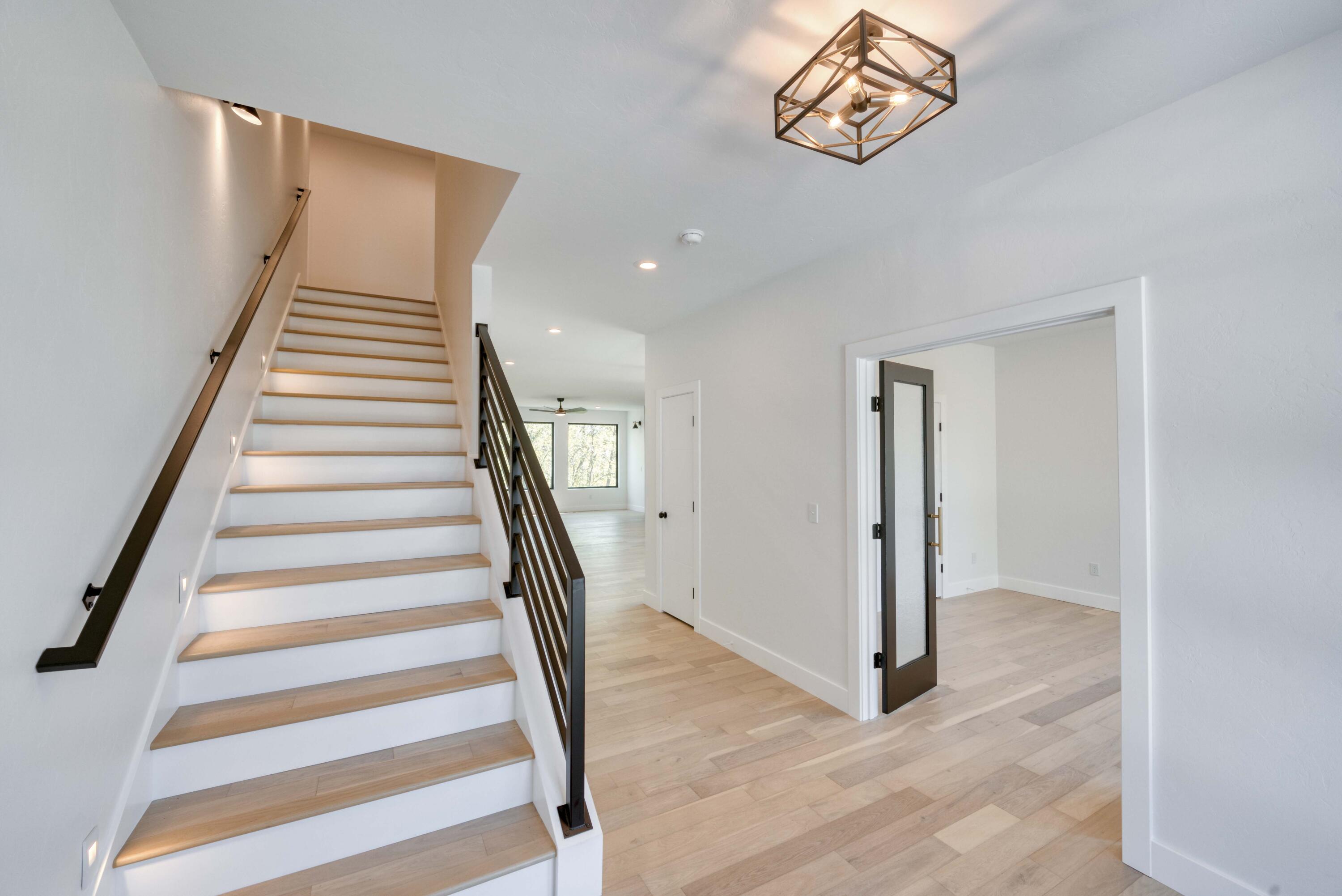 Kelby Creek - Residential