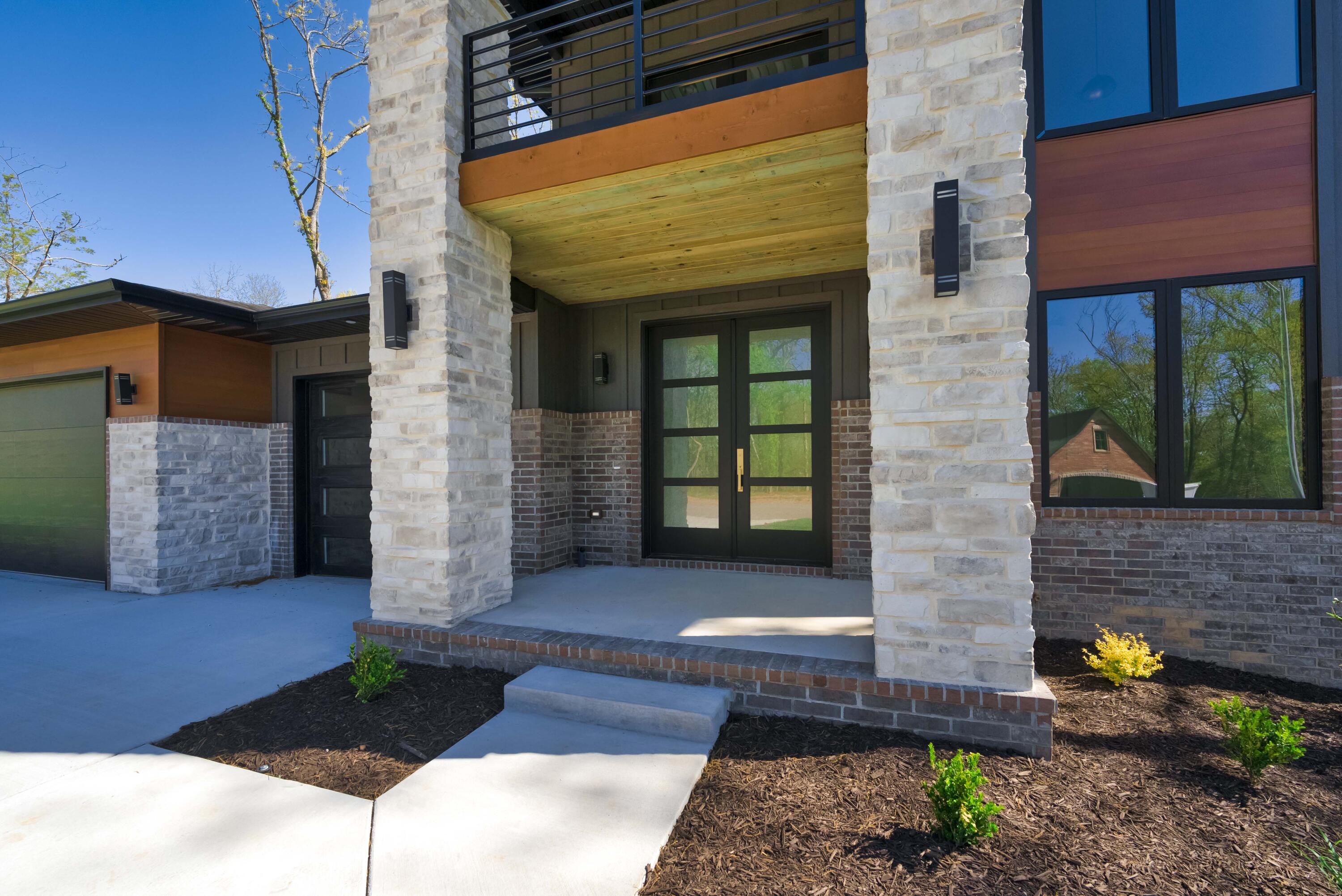 Kelby Creek - Residential
