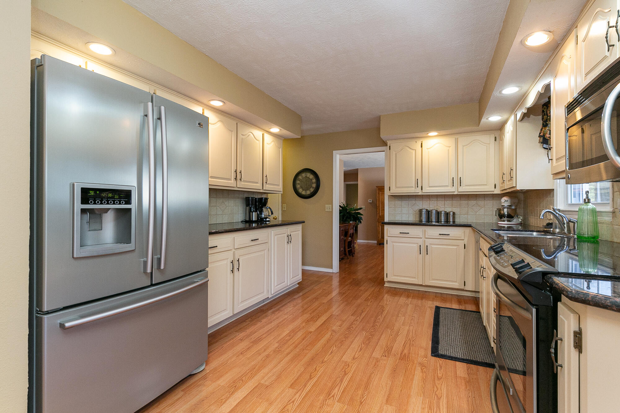 Town & Country Est - Residential