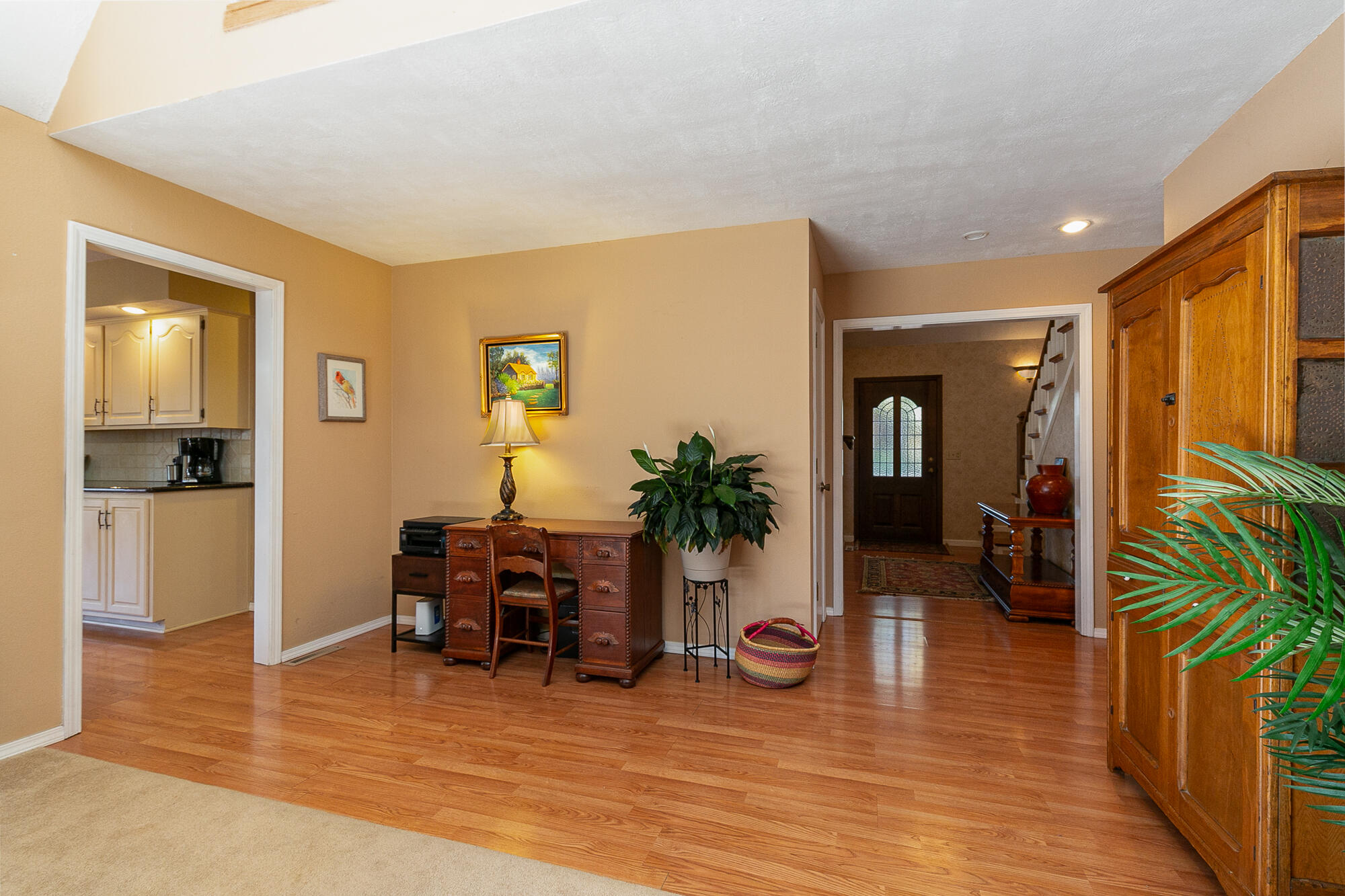 Town & Country Est - Residential