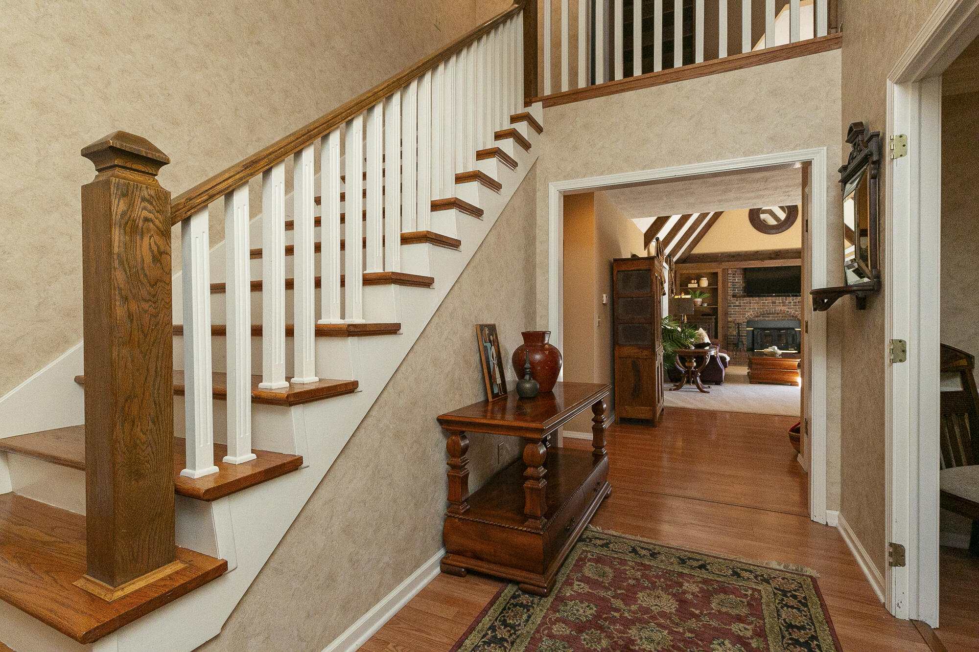Town & Country Est - Residential