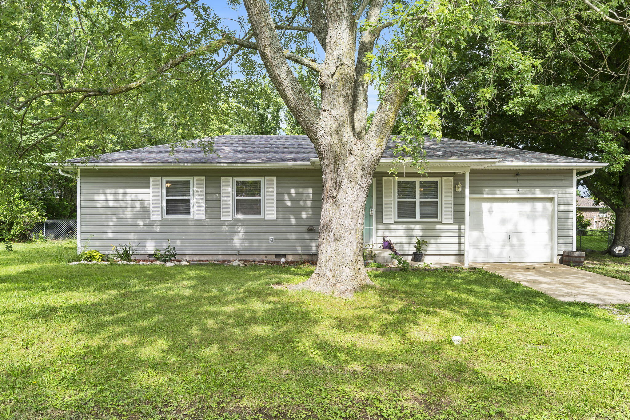View Bolivar, MO 65613 house