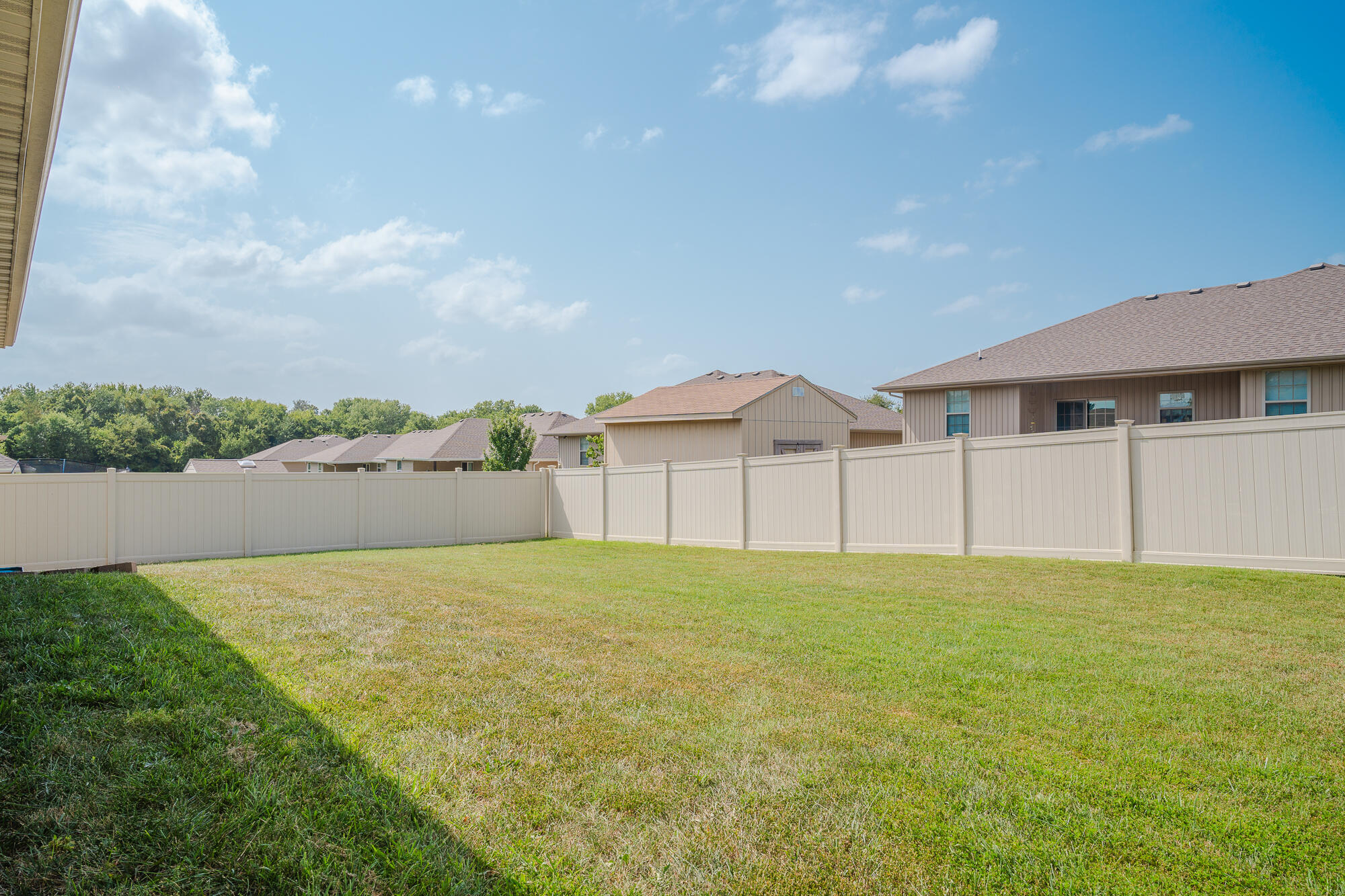 Lawrence-Not in List - Residential