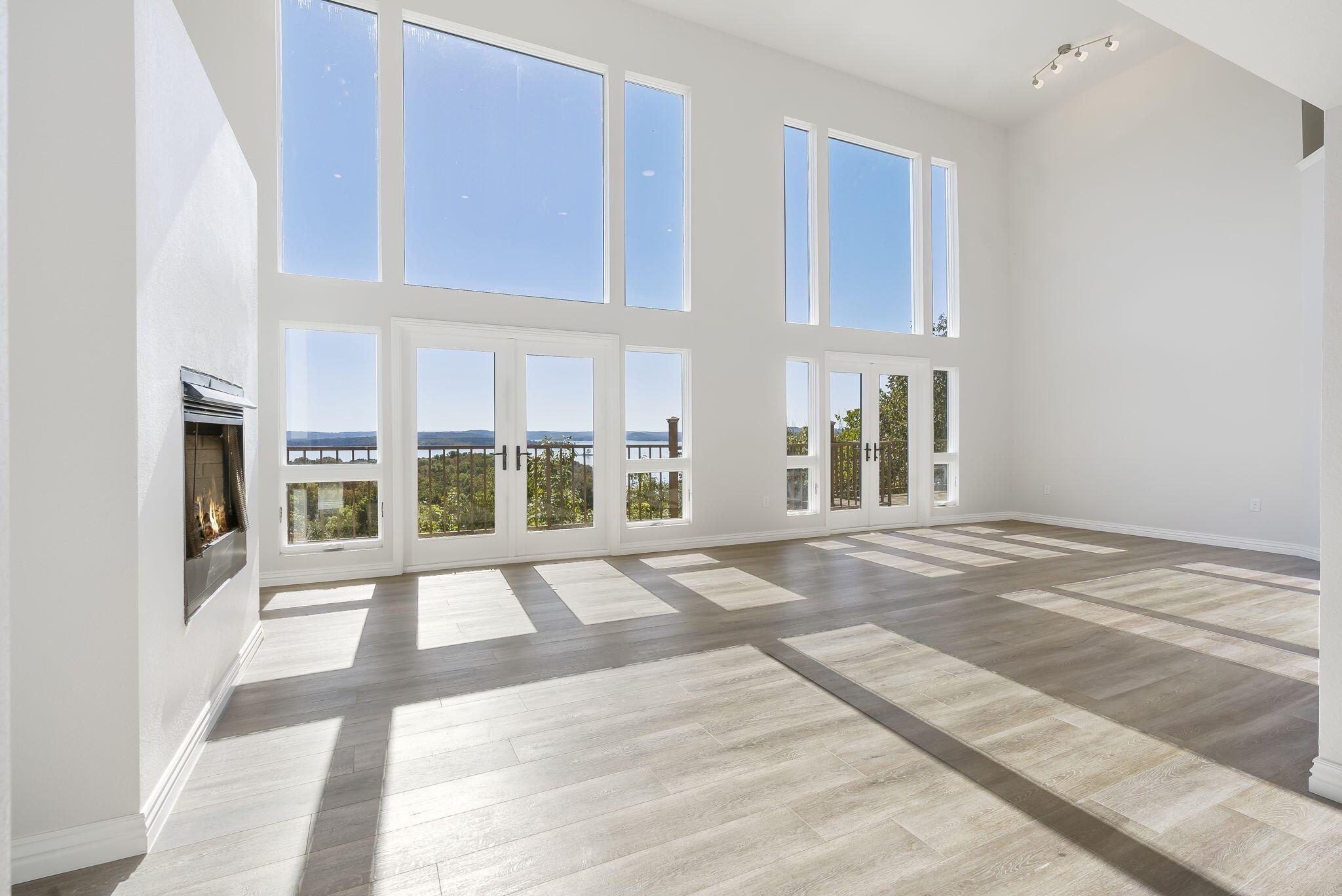 Sunset Cove Estates - Residential